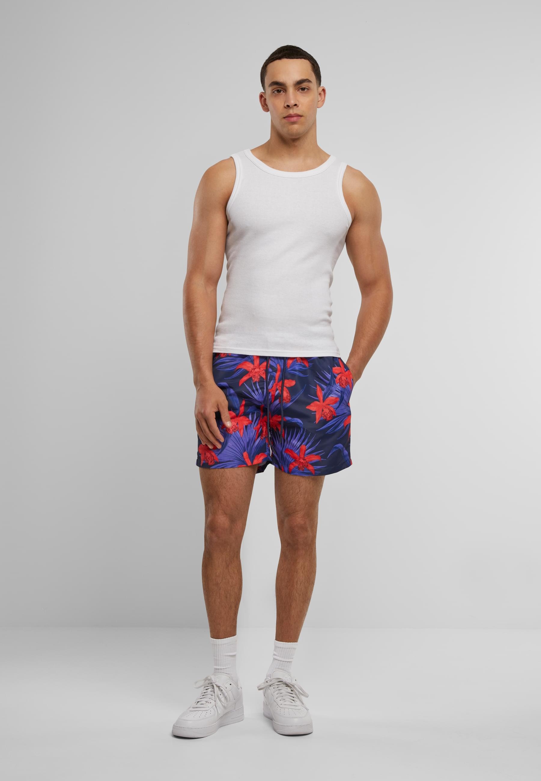 URBAN CLASSICS Badeshorts »Urban Classics Herren Pattern Swim Shorts«
