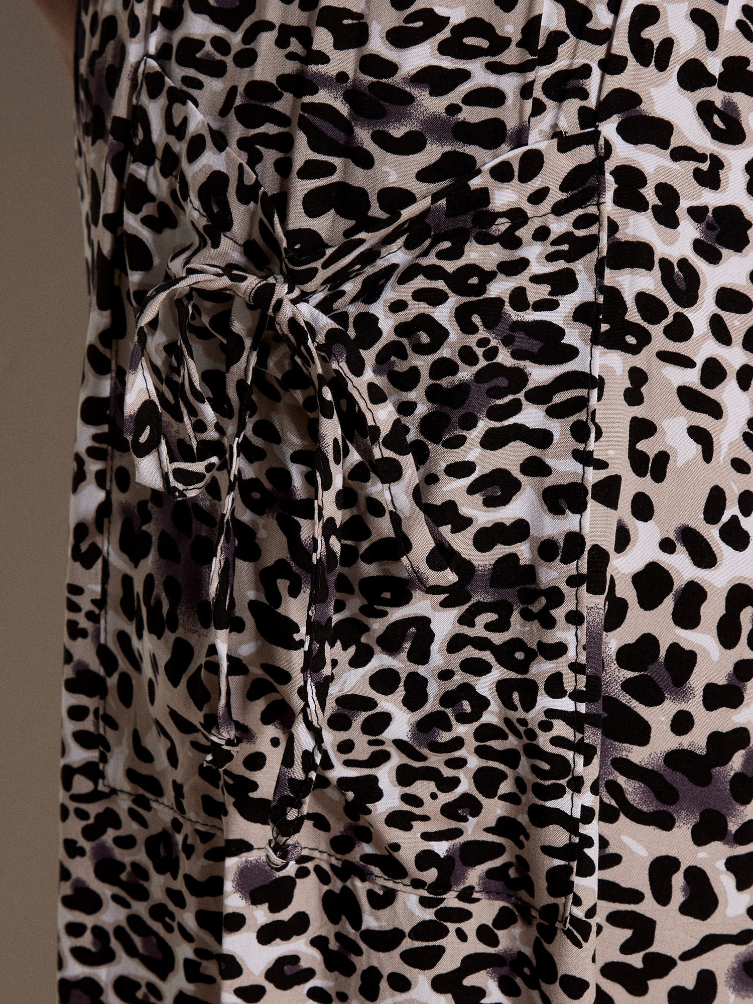 Apricot Jogger Pants »Relaxhose«  mit Animalprint