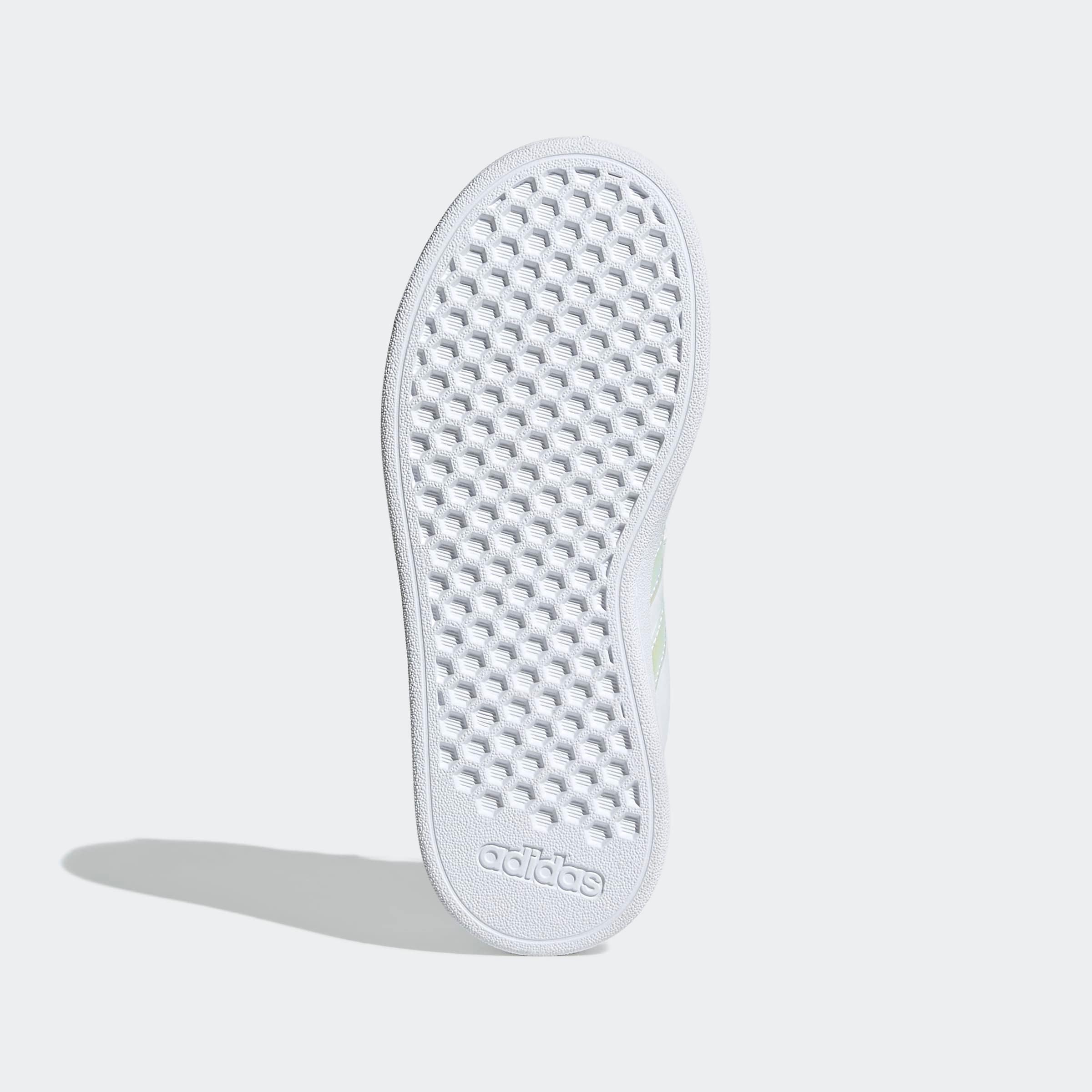 adidas Sportswear Klettschuh »GRAND COURT 2.0 KIDS«, Design auf den Spuren des adidas Superstar