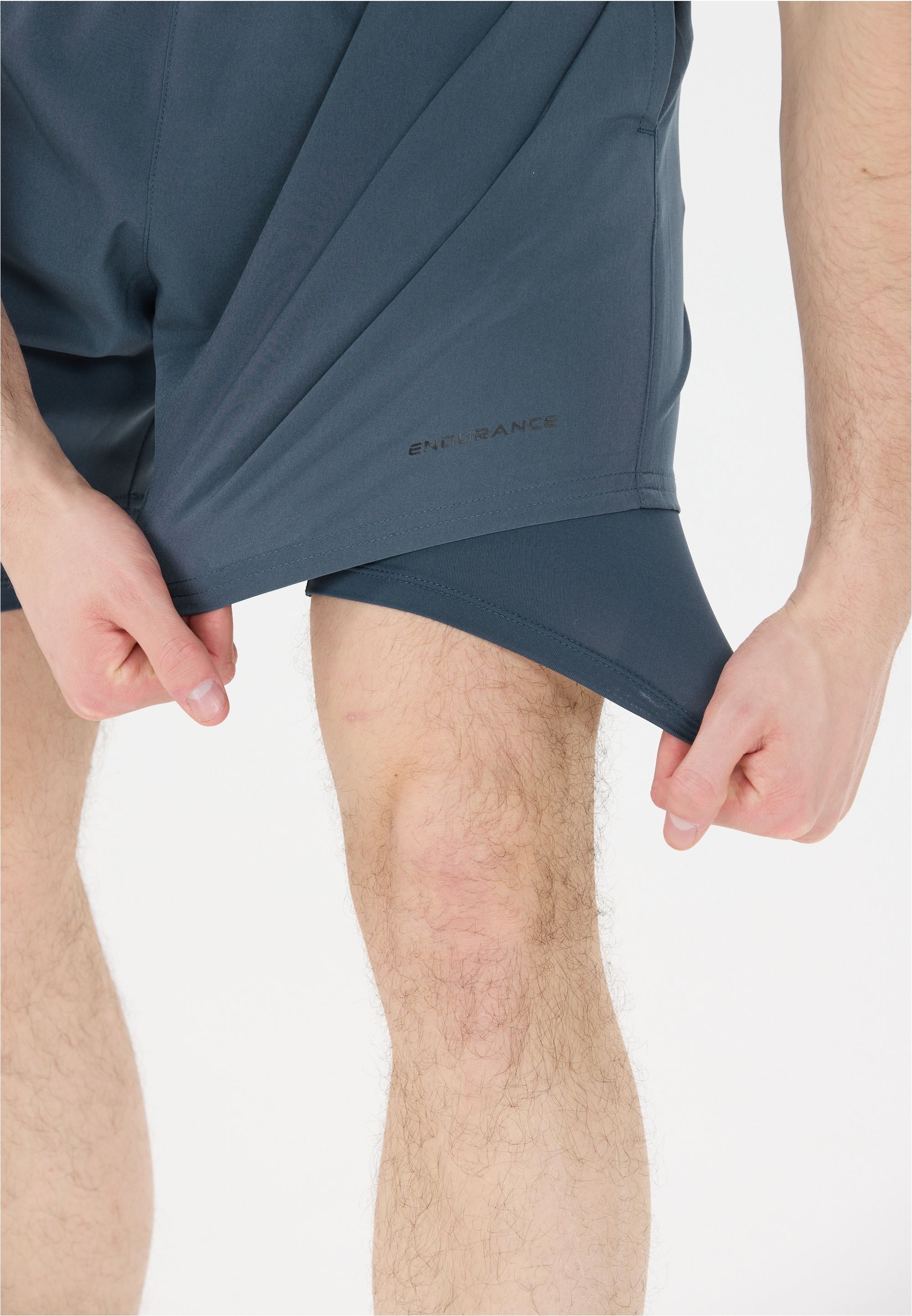 ENDURANCE Shorts »Kros«, Im 2-in-1-Design mit Quick Dry und Stretch-Funktion
