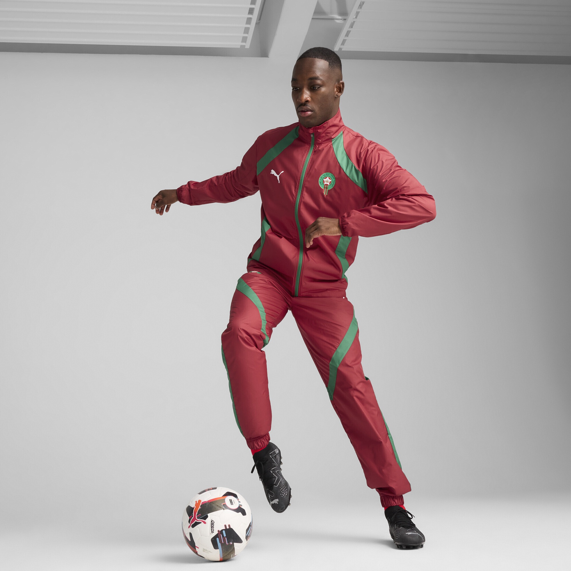 PUMA Trainingsjacke »Marokko Gewebte Aufwärmjacke Herren«