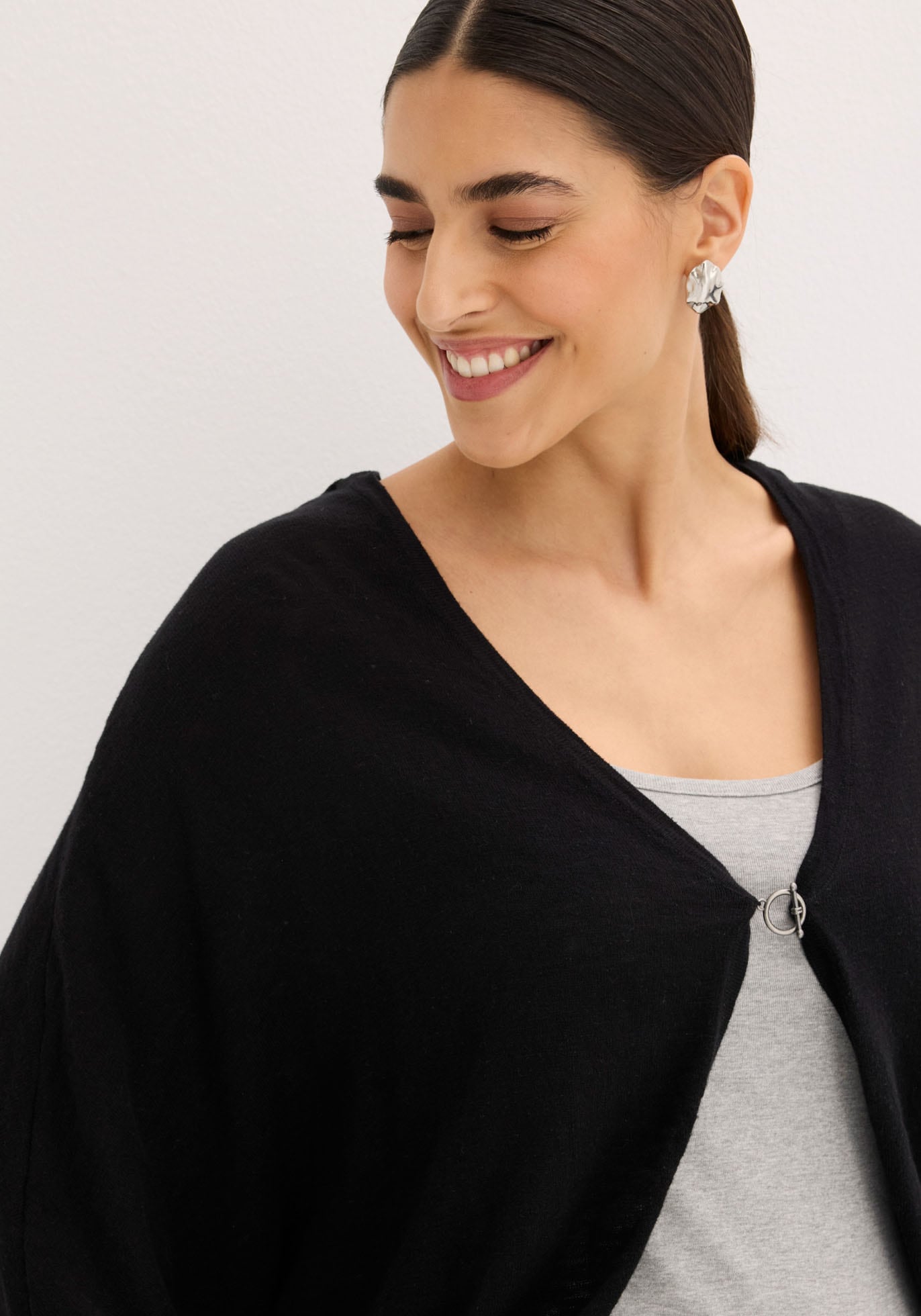 bonprix Strickjacke Oversize-Passform, 3/4-Ärmel, eleganter Stil, aus Baumwolle