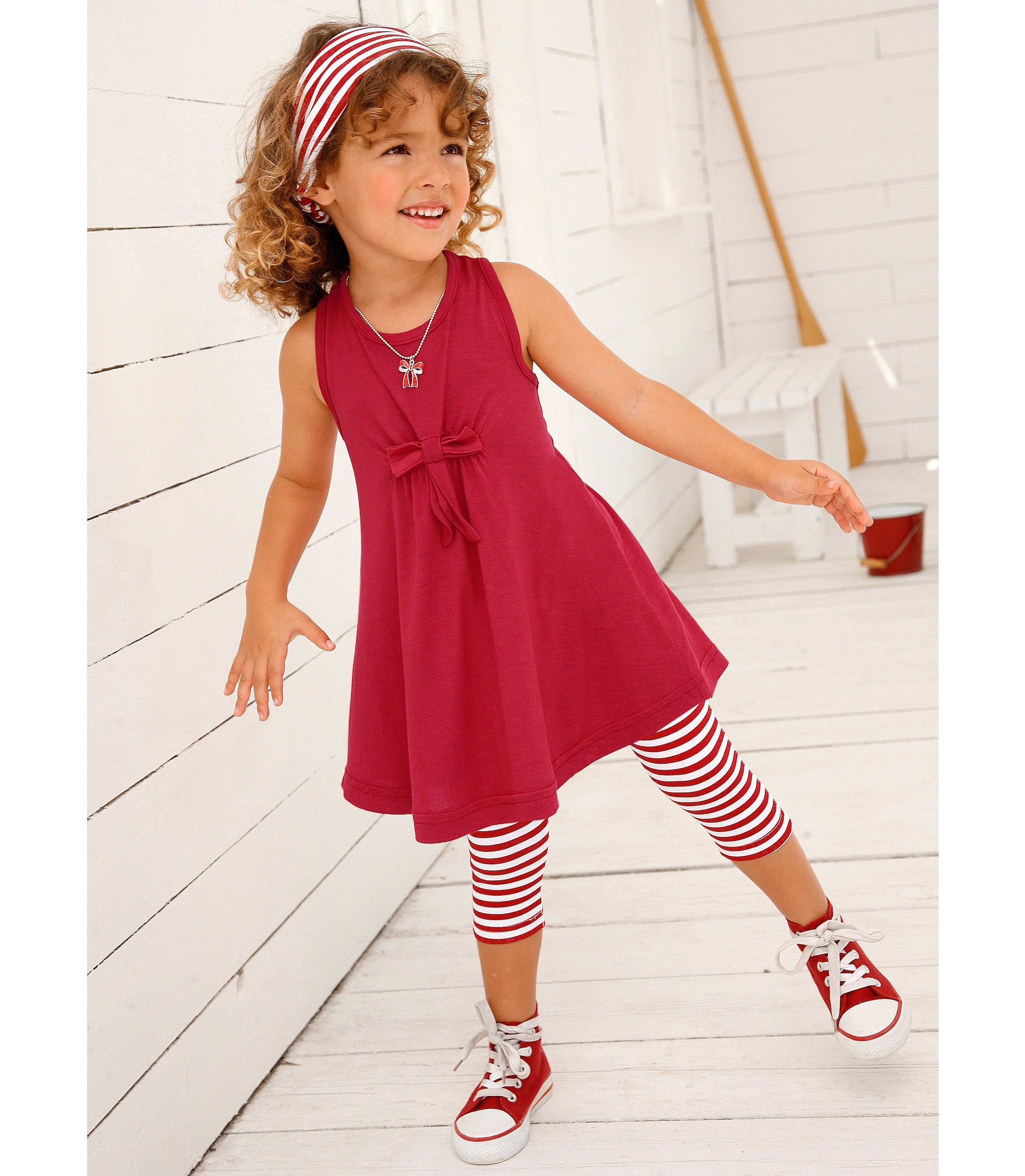 KIDSWORLD Kleid, Leggings & Haarband »3tlg. Set:«, Capri und Haarband maritim geringelt