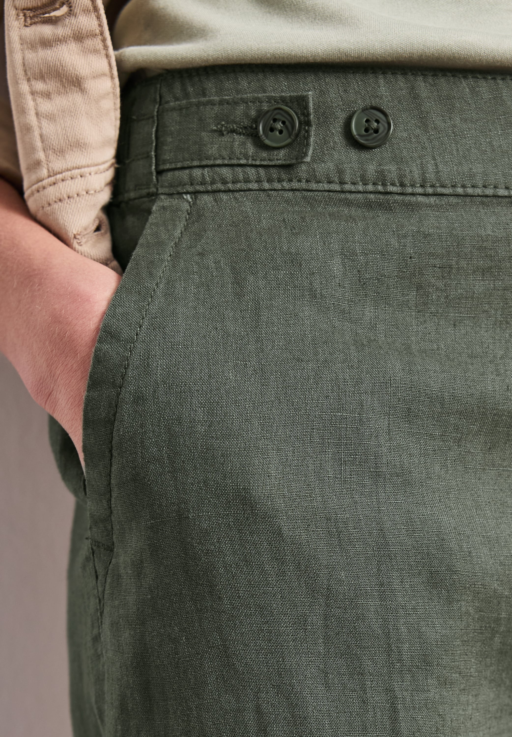 STREET ONE Stoffhose  im Loose Fit und aus Leinen