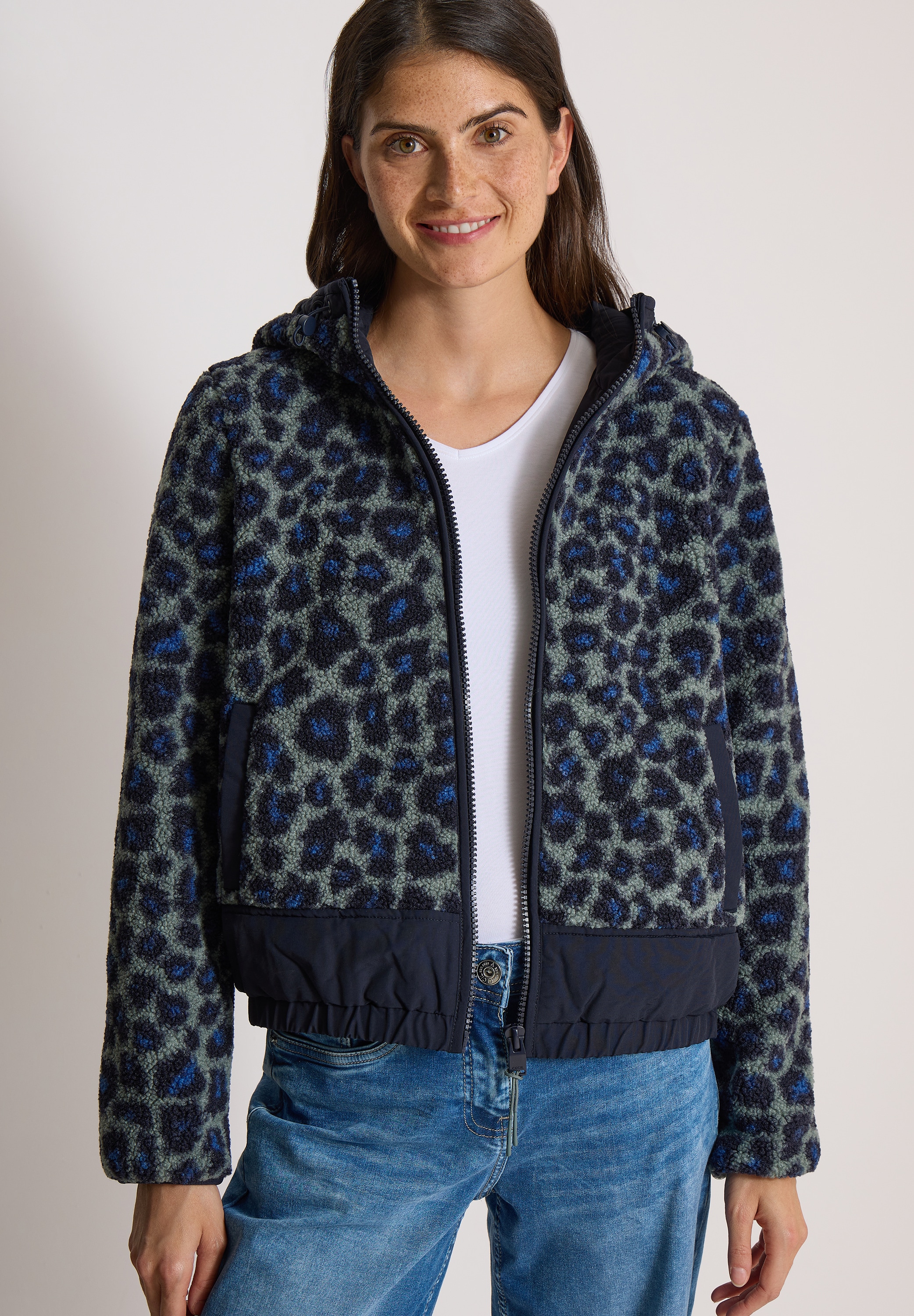 Cecil Fellimitatjacke mit Kapuze mit Teddy-Futter und Teddy-Kapuze