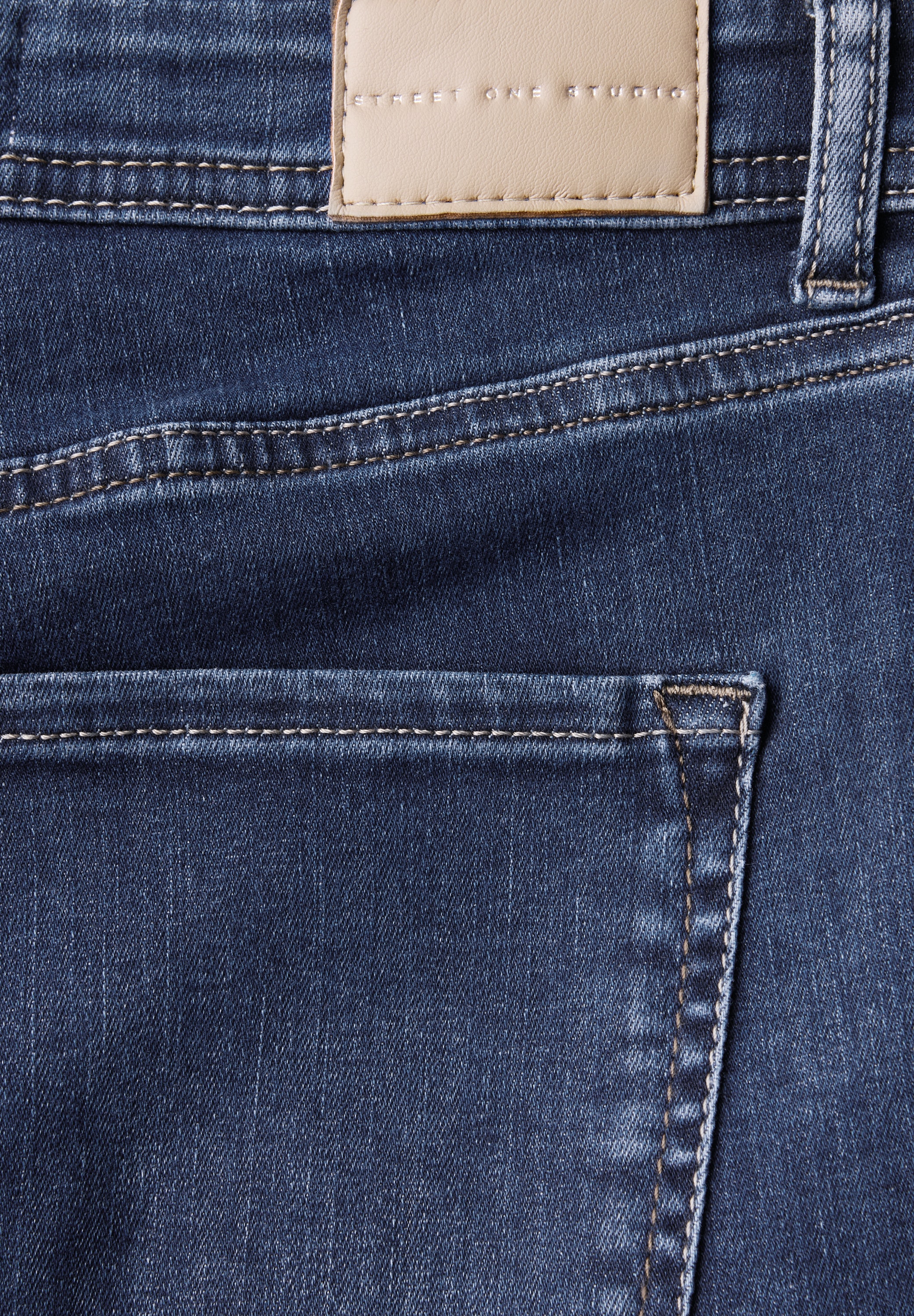 STREET ONE STUDIO Slim-fit-Jeans, Middle Waist
