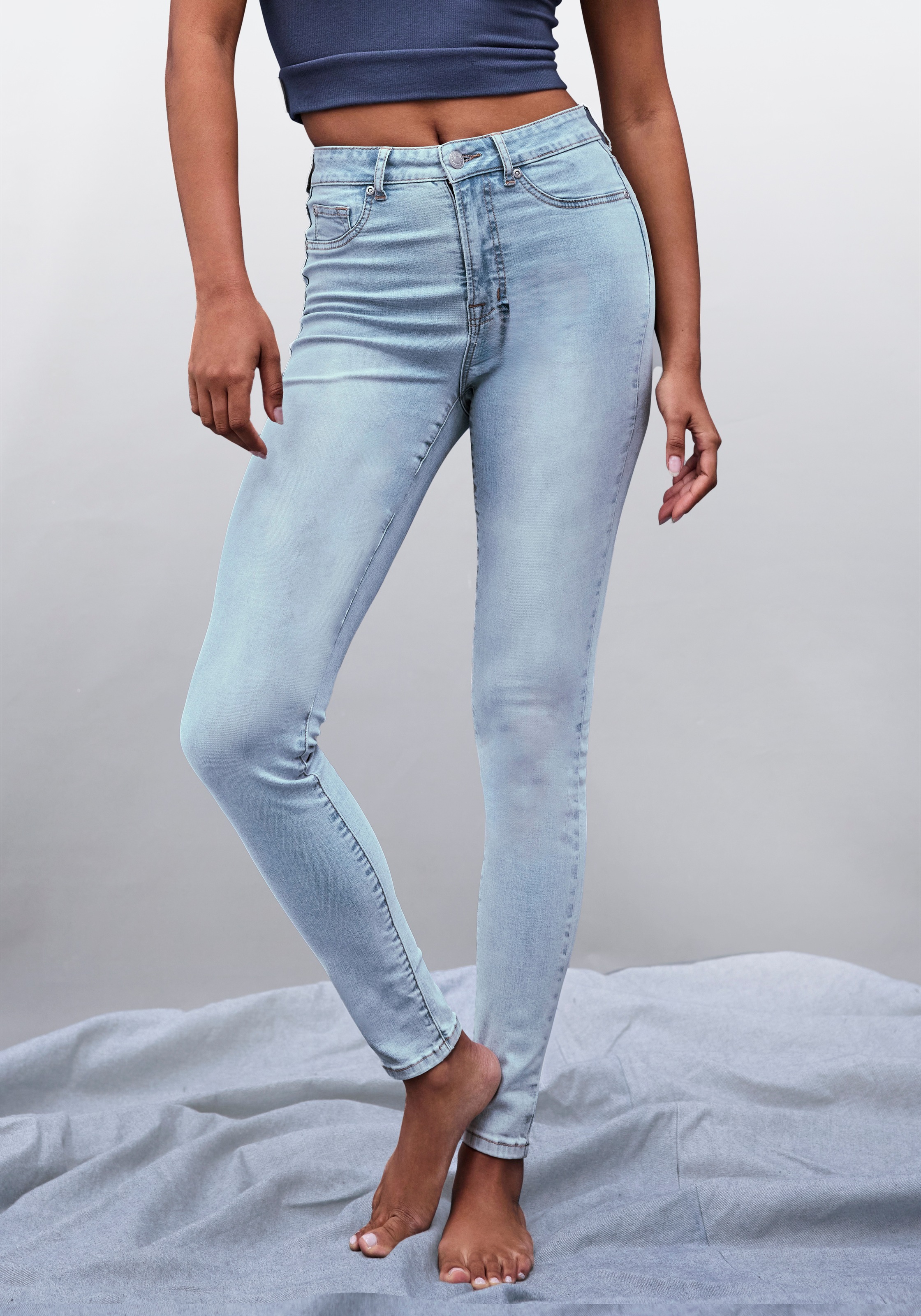 LASCANA Jeansjeggings mit Stretch-Anteil in Röhrenform günstig online kaufen