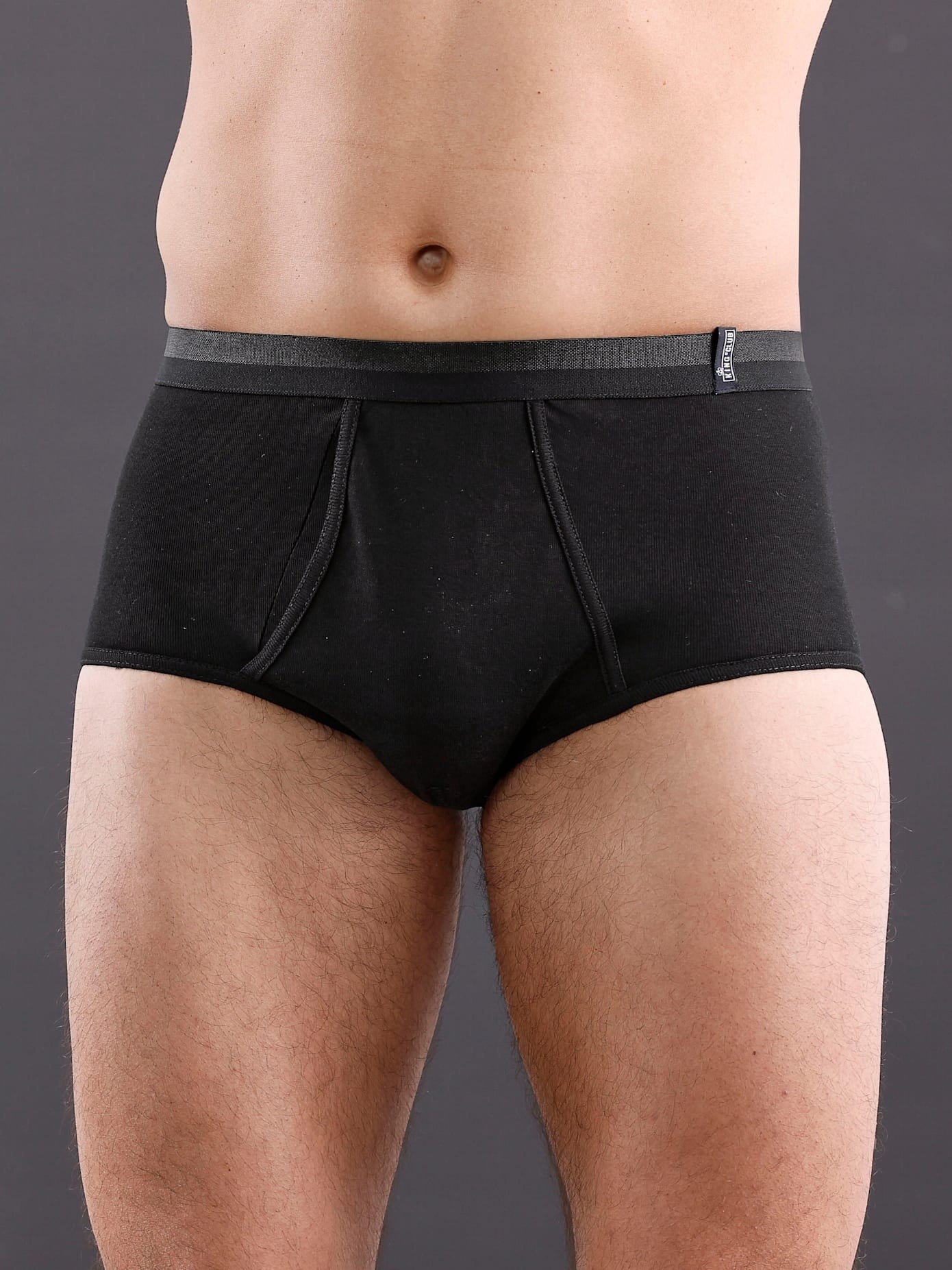 Kings Club Slip, (3 St.)