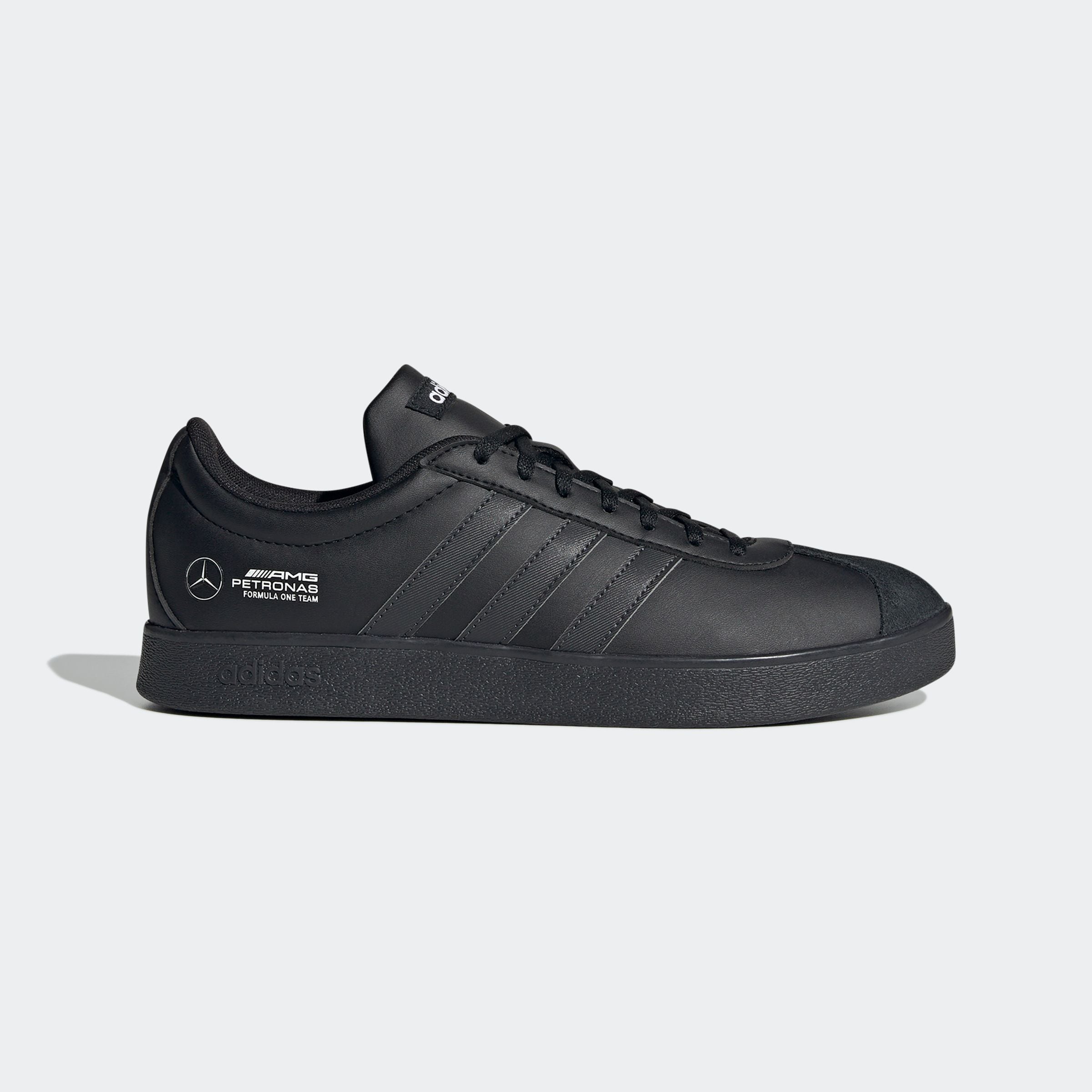 adidas Performance Sneaker »MERCEDES - AMG PETRONAS FORMULA ONE TEAM VL COURT SCHUH«, Mercedes AMG Motorsport