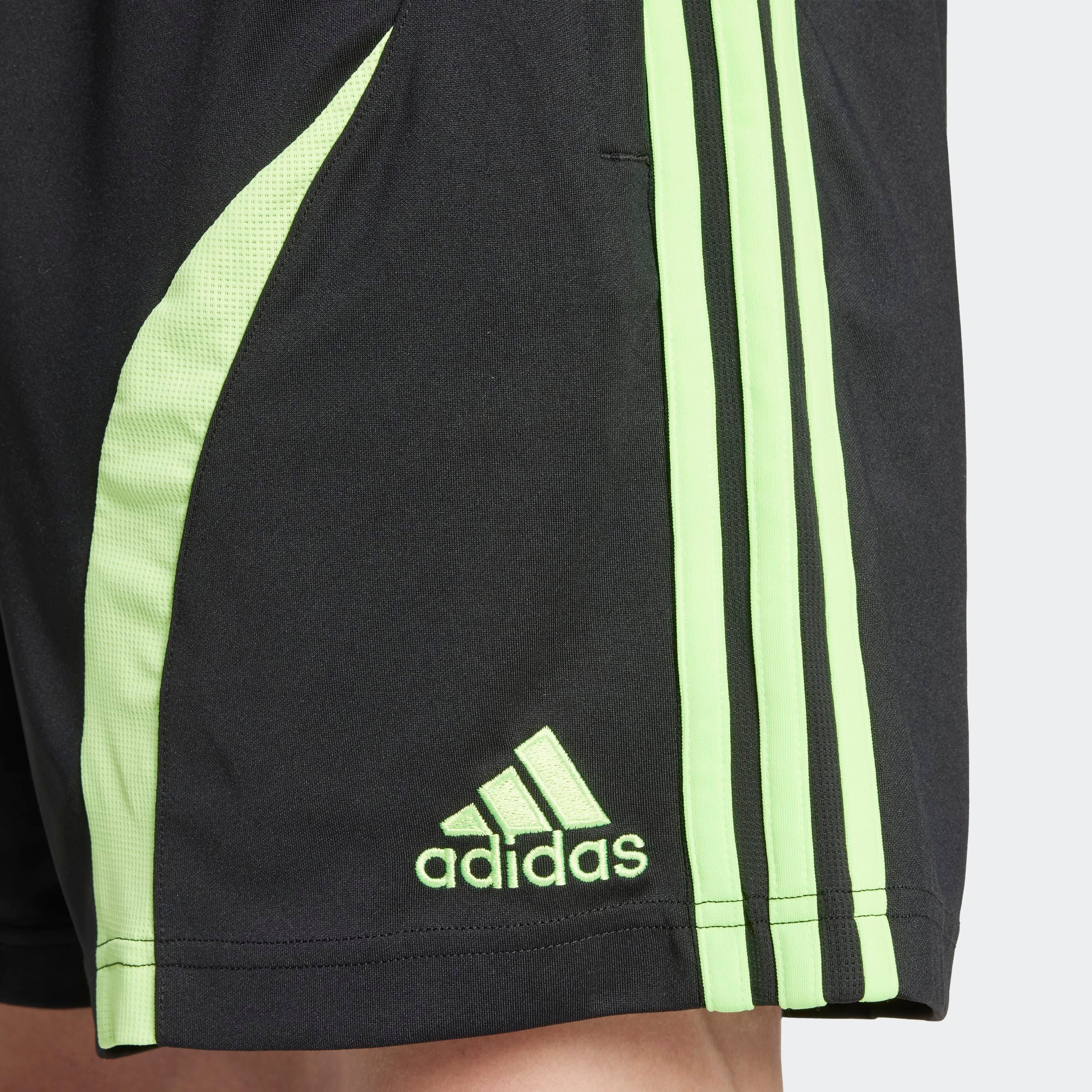 adidas Originals Shorts »TEAMGEIST SHO«, (1 tlg.)