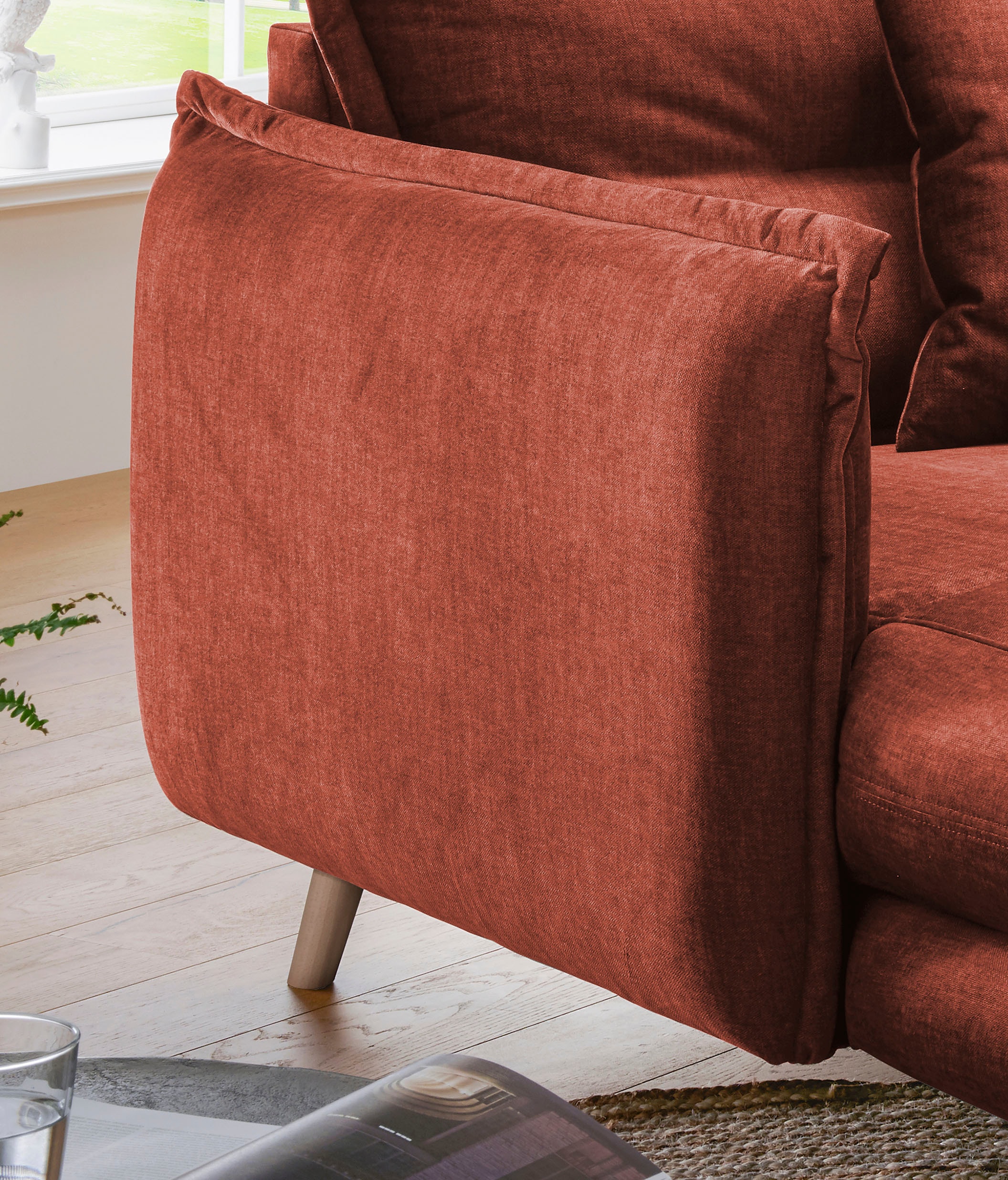 INOSIGN Loveseat »Lazio«, moderner Sessel mit einer bequemen Polsterung, 2 Stk. Zierkissen