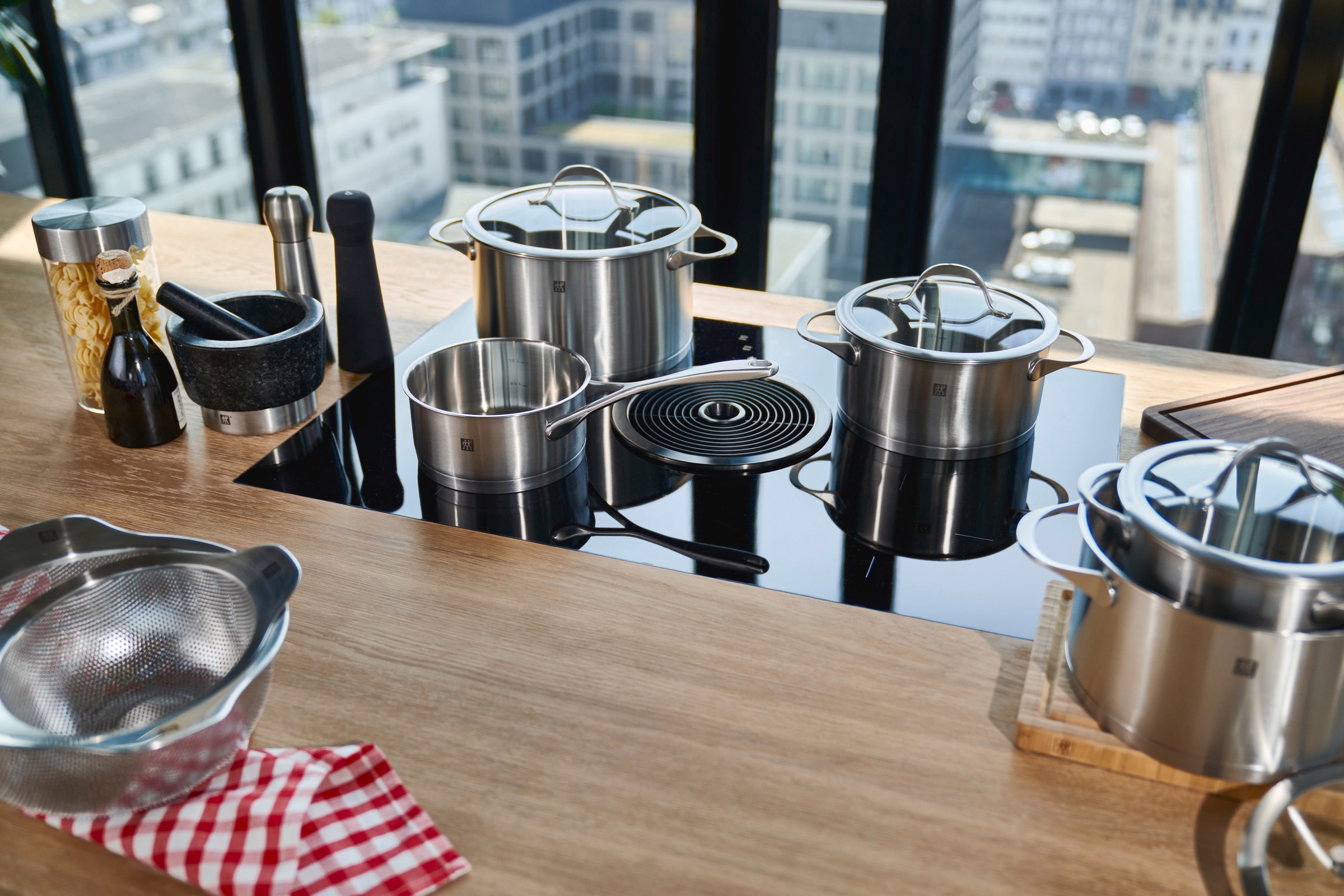 Zwilling Essence cookware set - 5 items