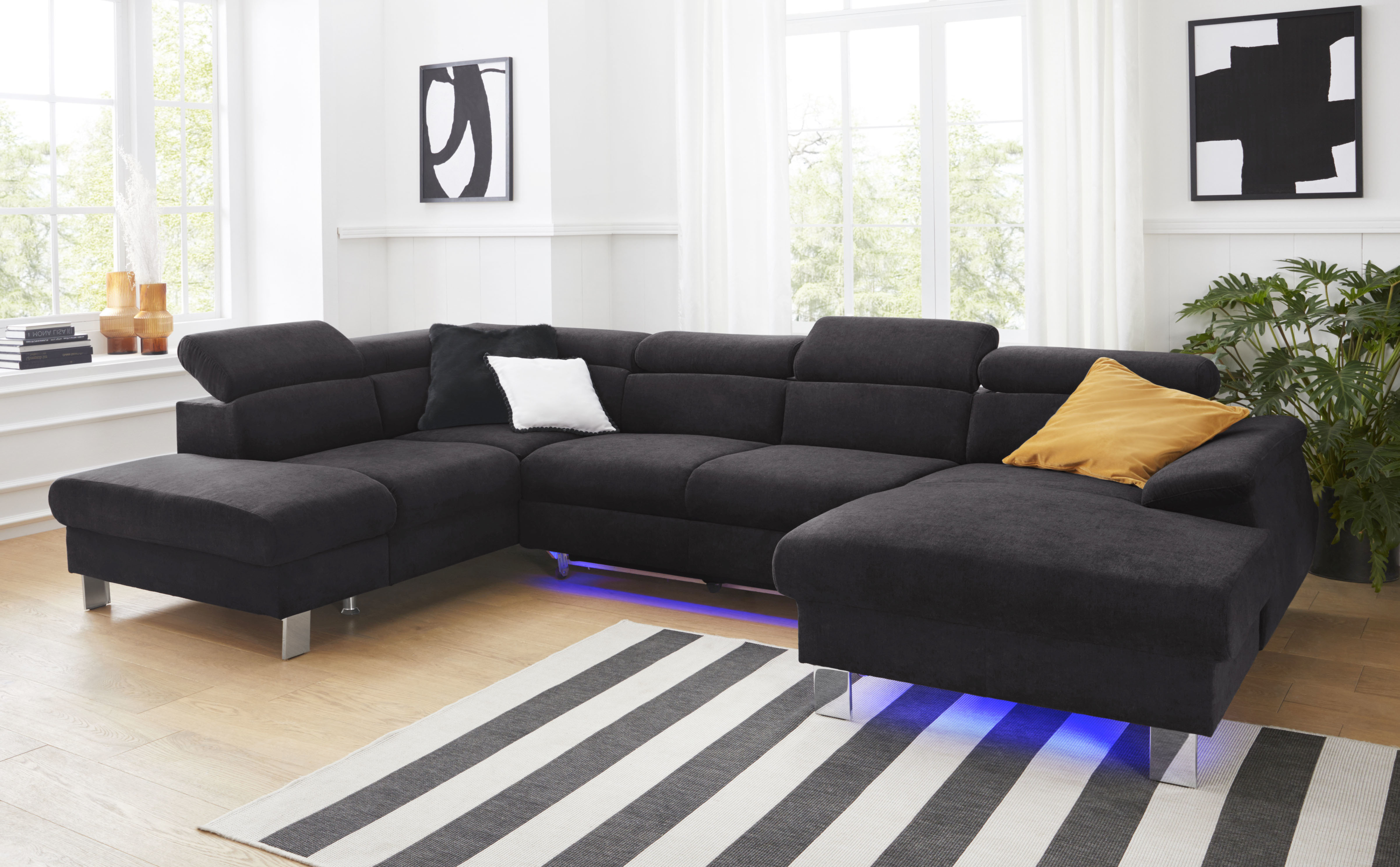 COTTA Wohnlandschaft "Komaris U-Form, B: 320 cm" mit Kopfteilverstellung, optional Schlaffunktion, Bettkasten & Licht