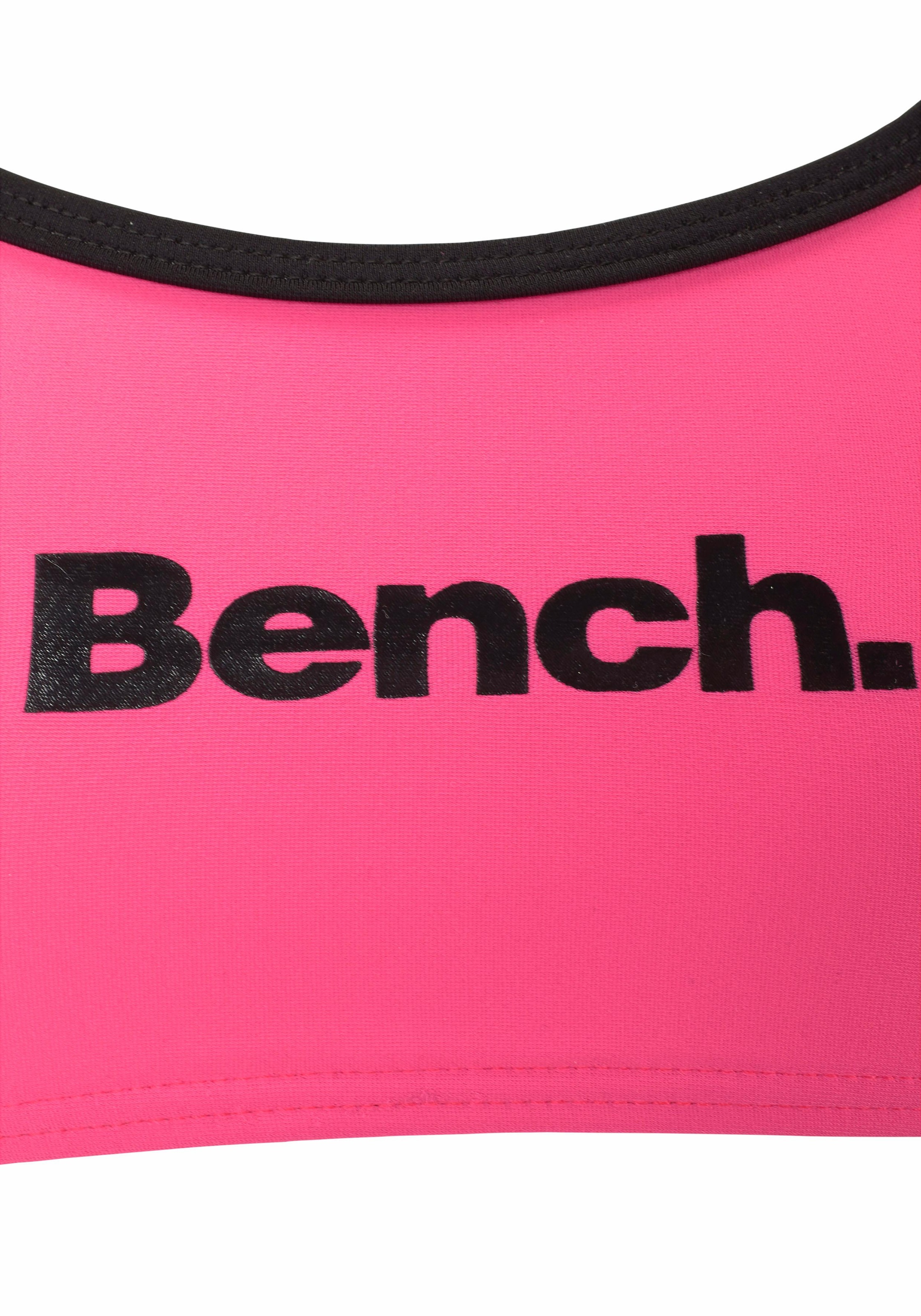 Bench. Bustier-Bikini, mit gekreuzten Trägern