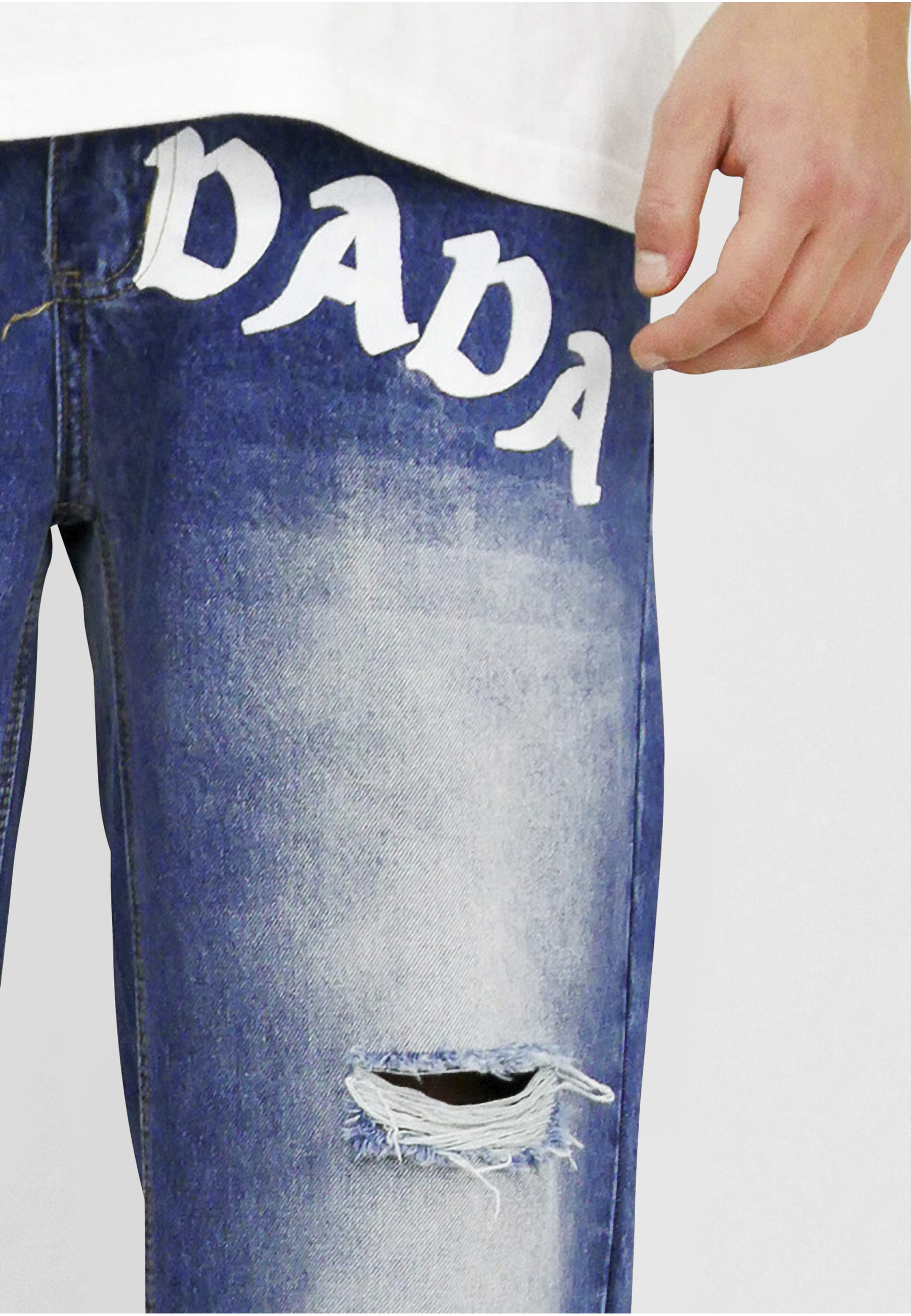 DADA Supreme Shorts »DADA Supreme Dada Supreme Front Logo Destroyed Loose Fit Jeans«