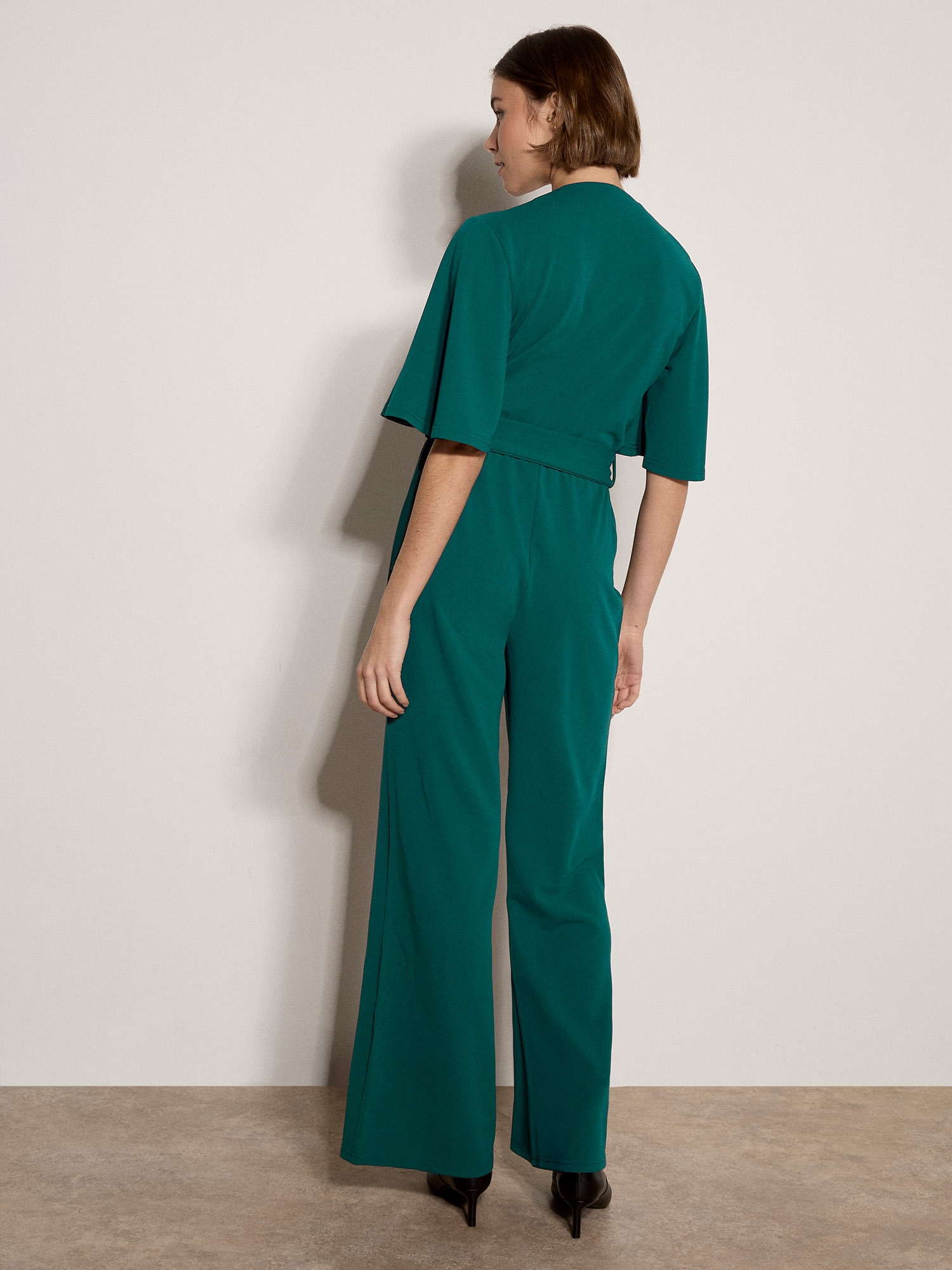 Apricot Jumpsuit »Jumpsuit mit geradem Bein« inklusive Gürtel, 2 Stk. aus Jersey-Crêpe