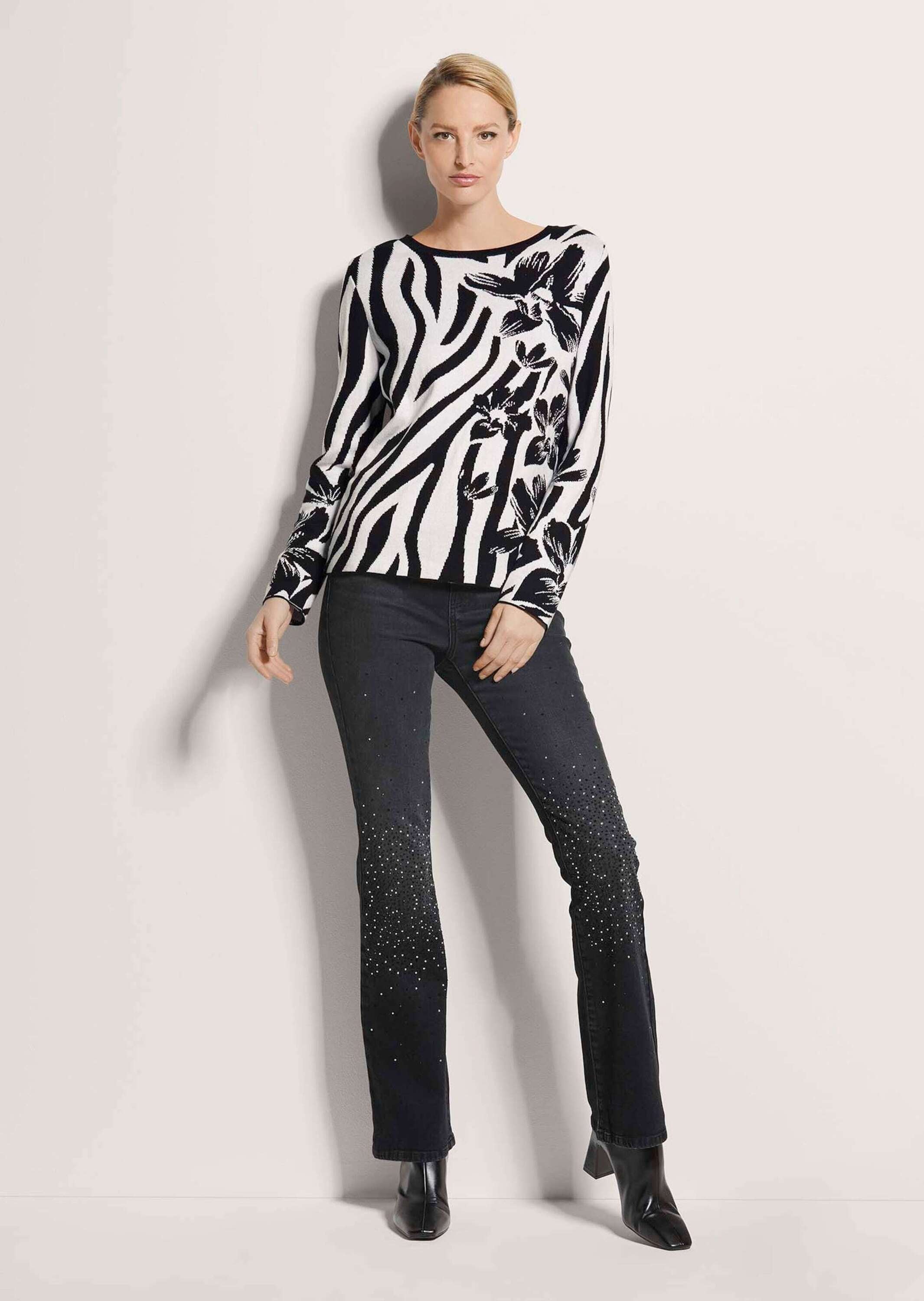 MADELEINE Longpullover »Pullover Rundhals-Pullover mit kontraststarken Intarsien«