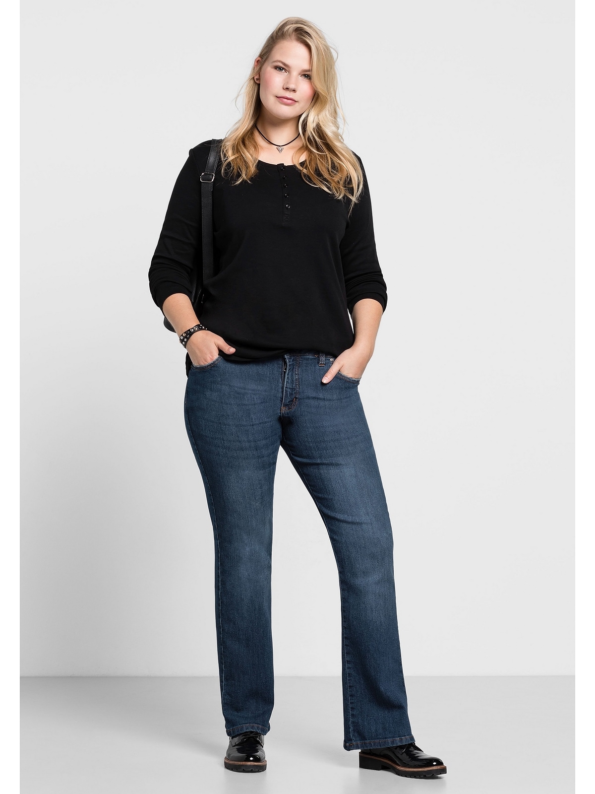 »Große Sheego 5-Pocket-Form, mit | Bootcut-Jeans Größen«, in Used-Effekten kaufen BAUR
