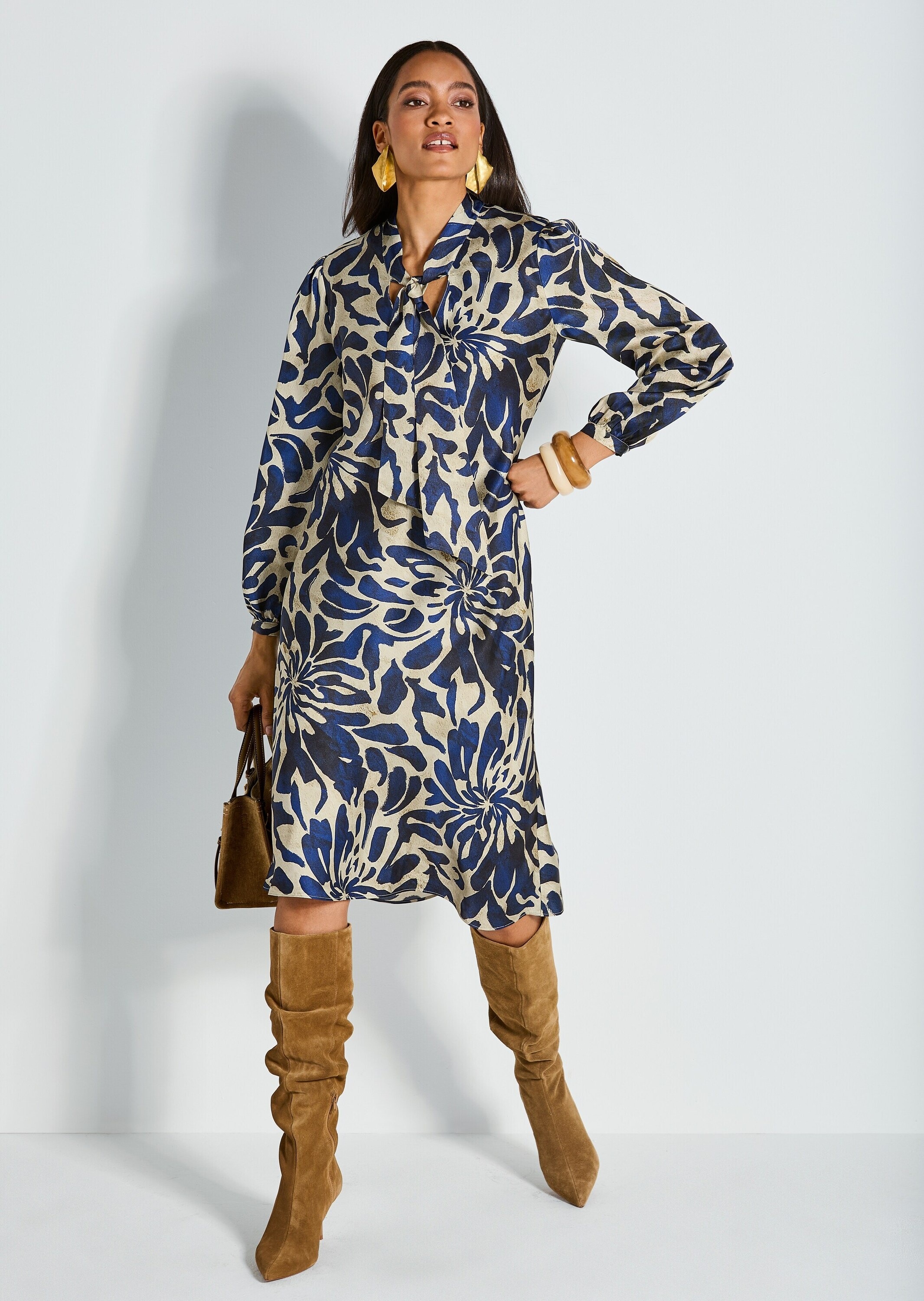 Madeleine Viscose Floral Dress Blue 34 3