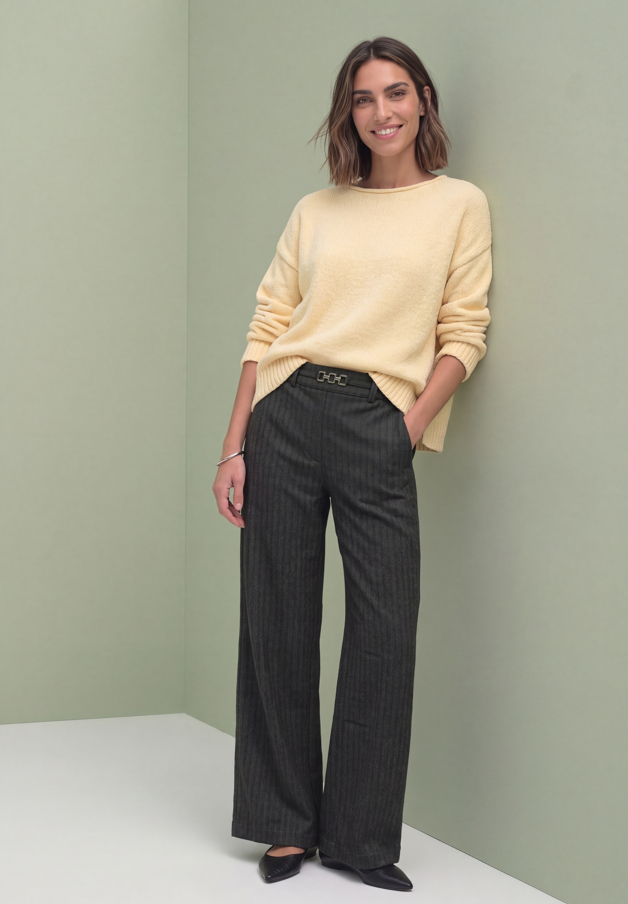STREET ONE Stoffhose »Style Amalia«  Straight Leg Hose mit Fishbone-Muster