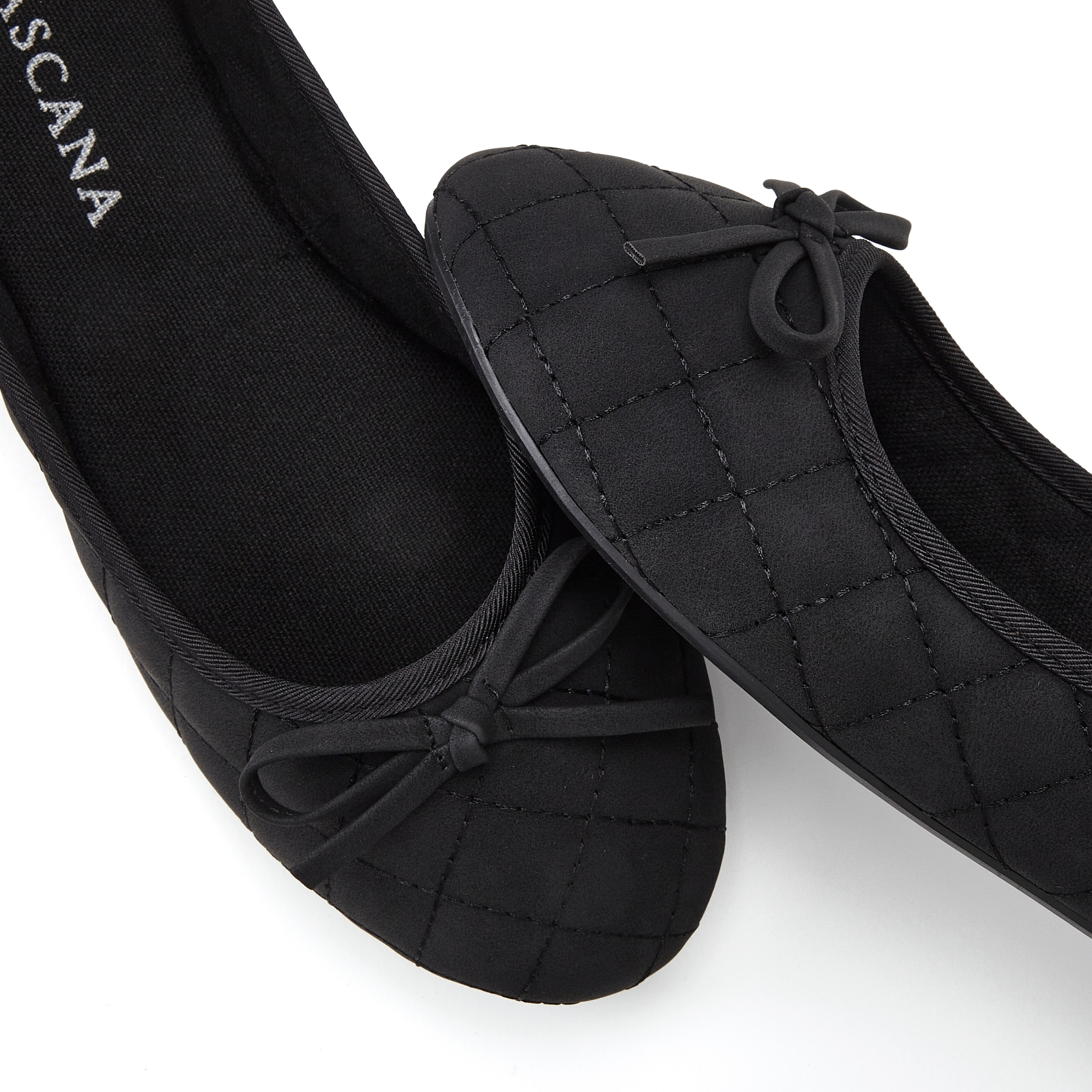 LASCANA Ballerina »Slipper, Schlüpfschuh«, mit Schleifenapplikation VEGAN
