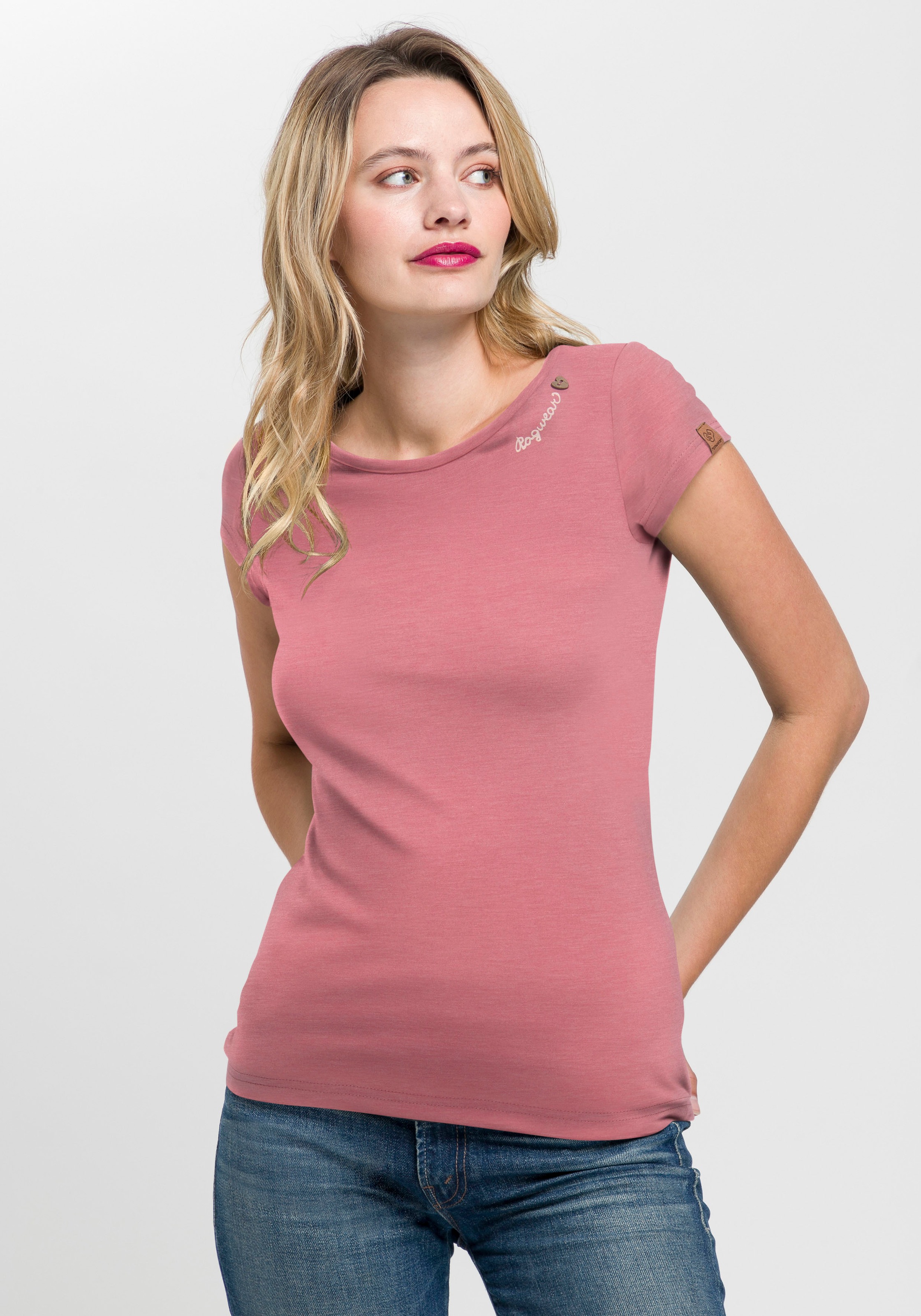 Ragwear T-Shirt »MINT O«, mit Logoschriftzug und Zierknopf-Applikation in natürlicher  Holzoptik bestellen | BAUR