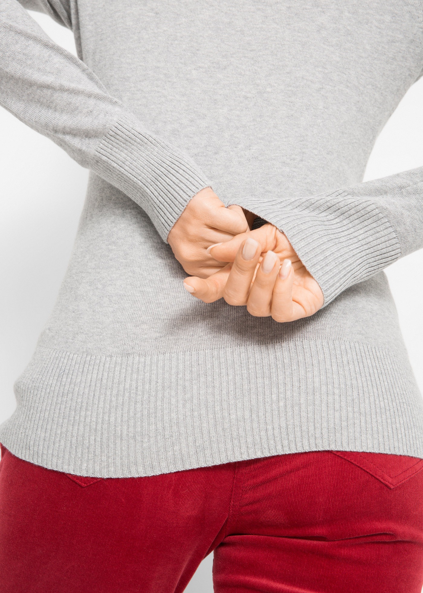 bonprix Strickpullover »Feinstrickpullover« aus Baumwollmischung, mit V-Ausschnitt, schmale Passform