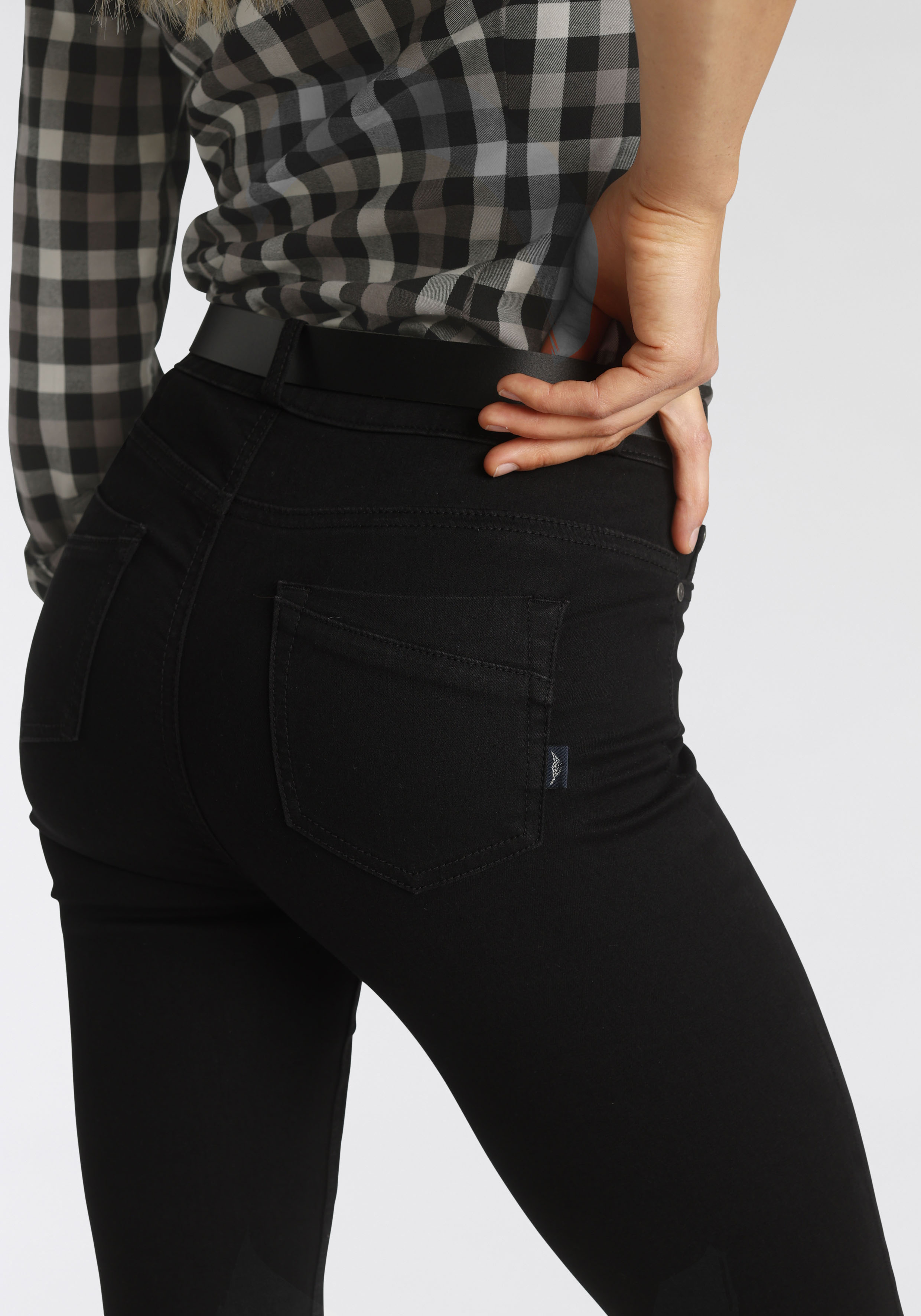 Thumbnail - Arizona Bootcut-Jeans "Ultra Stretch", ausgestellte Beinform, Used-Waschung, hohe Leibhöhe