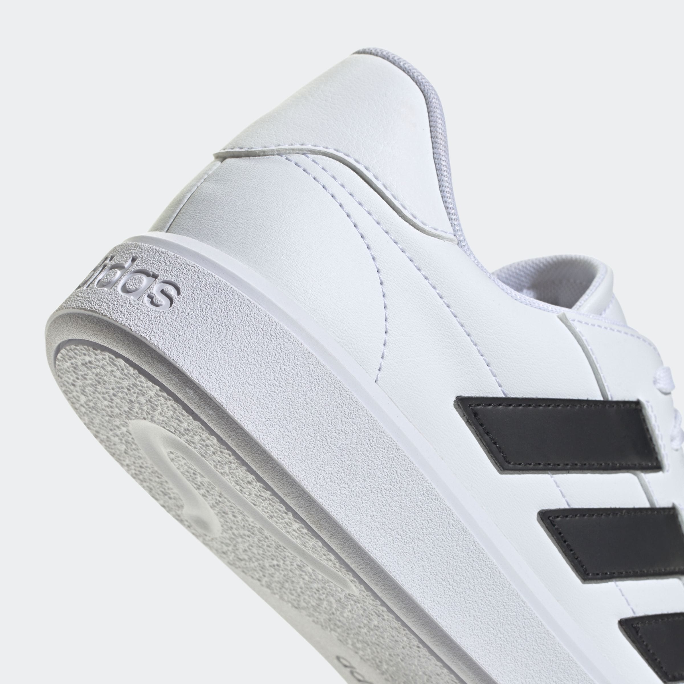 adidas Sportswear Sneaker »COURTBLOCK«