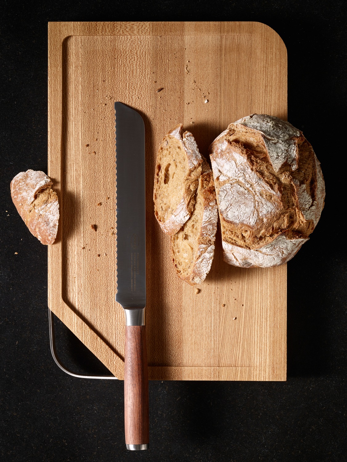Thumbnail - RÖSLE Brotmesser "Masterclass" mit Wellenschliff, Made in Solingen, Klingenspezialstahl