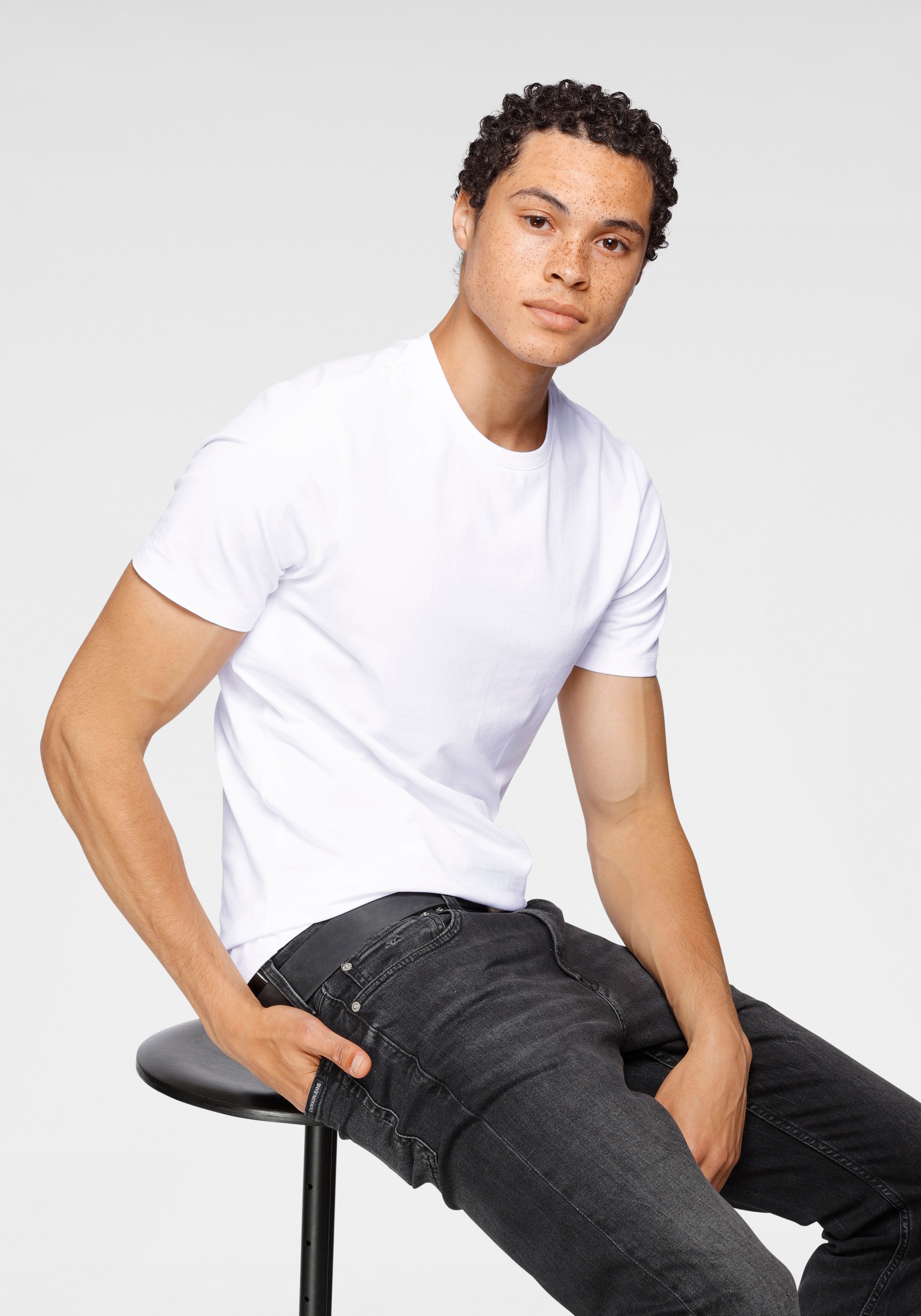 T-Shirt ONLY & SONS "ONSBASIC SLIM O-NECK 2-PACK NOOS", Herren, Gr. S, weiß (pack:2weiß), Single Jersey, Obermaterial: 95% Baumwolle, 5% Elasthan, unifarben, schmal normal, Rundhals, Shirts T-Shirt 3