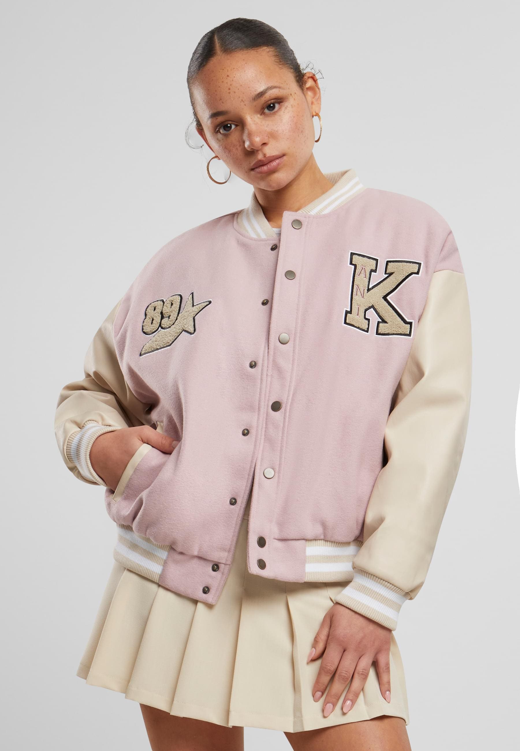 Karl Kani Collegejacke »Karl Kani Karl Kani Retro Patch Star Logo OS College Jacket«, (1 St.), ohne Kapuze