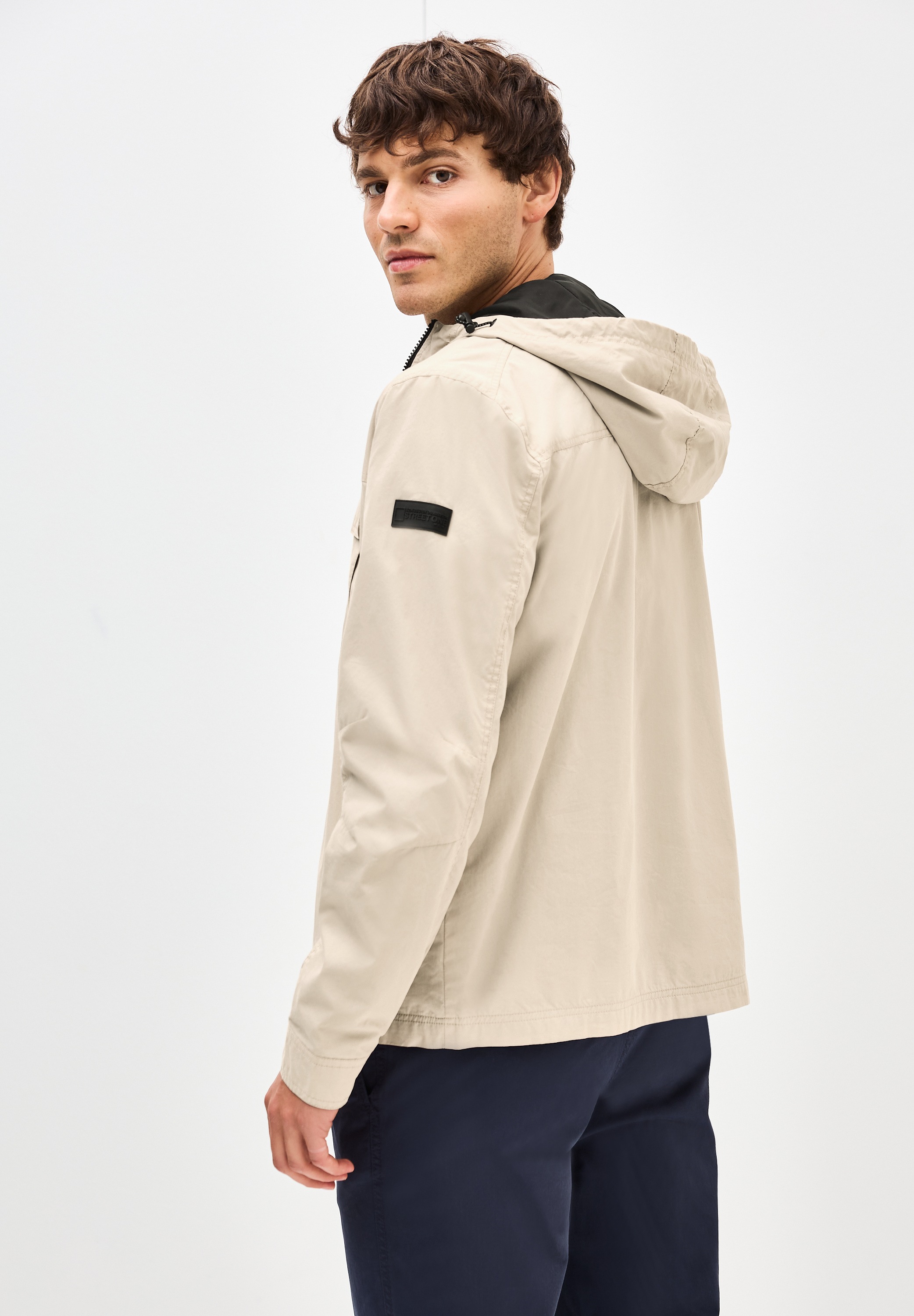 STREET ONE MEN Funktionsjacke, mit Kapuze, mit Kapuze mit Tunnelzugband