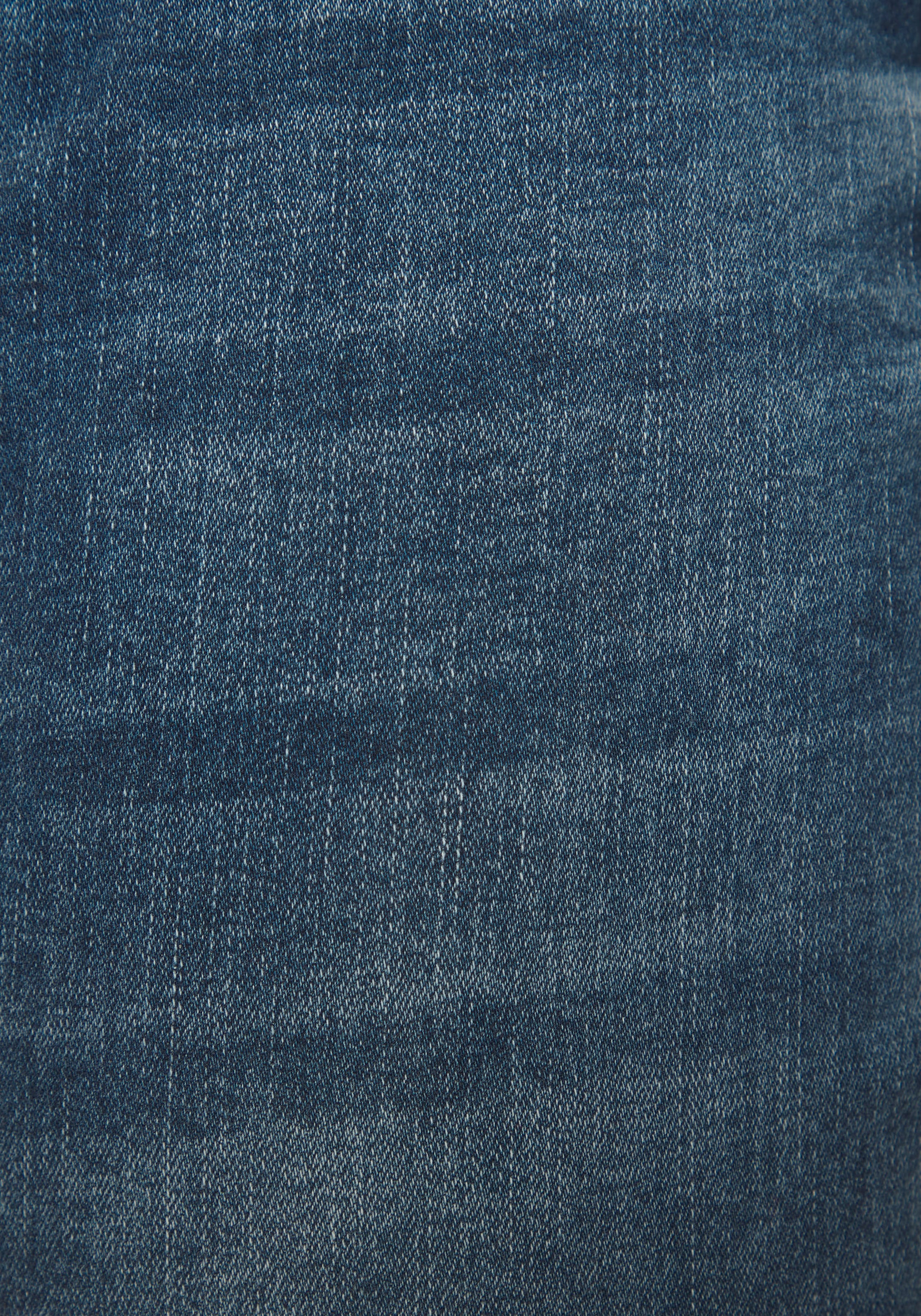 LASCANA High-waist-Jeans, mit sichtbarer Knopfleiste und Stretch-Anteil, Skinny, High Waist