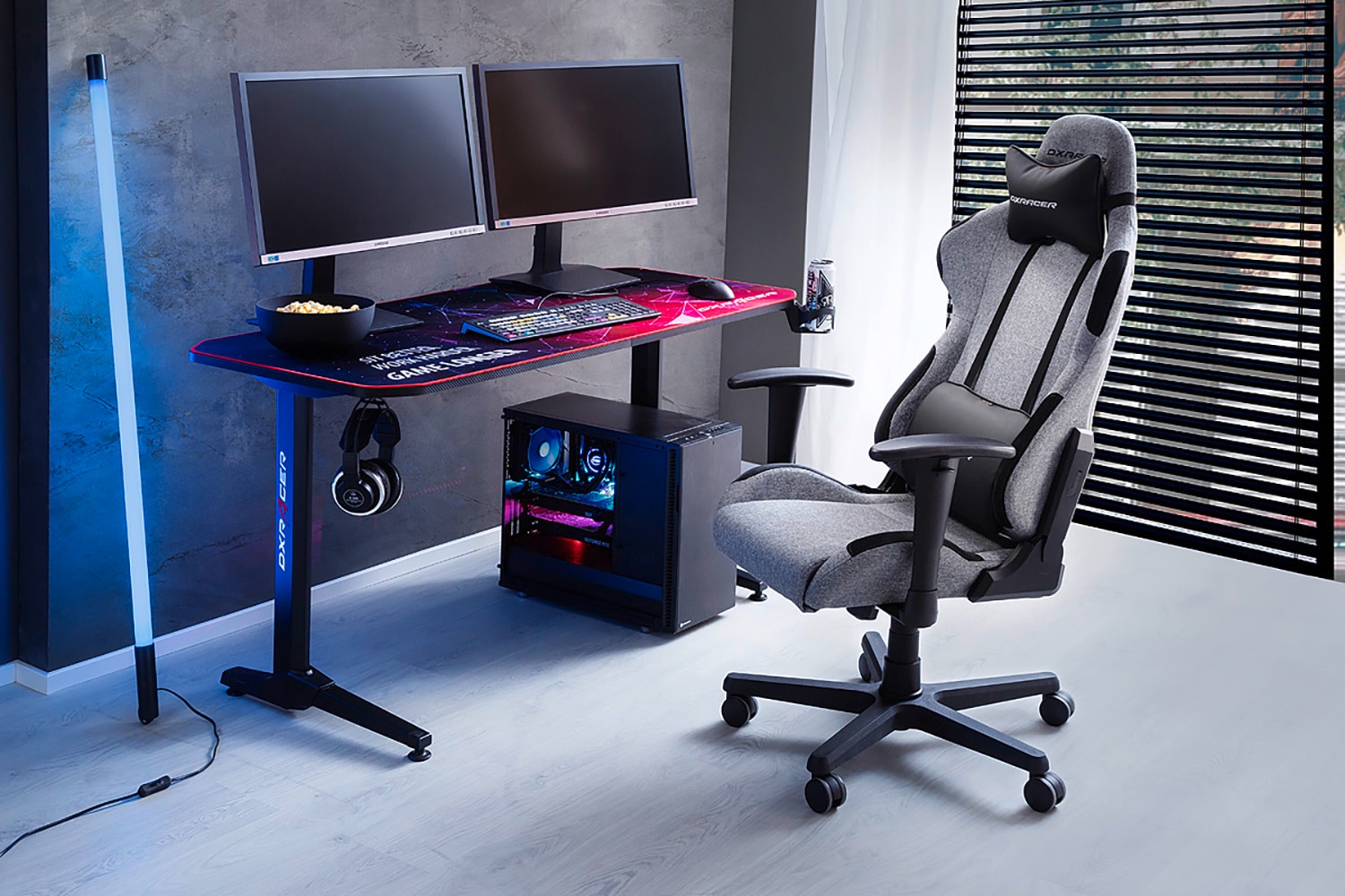 MCA furniture Gaming-Stuhl »DX Racer Formula Gamingchair«, (Set), 1 St., Stoff, Gaming,Racing,Design,Lordose,Kissen,Armlehne,drehbar,verstellbar