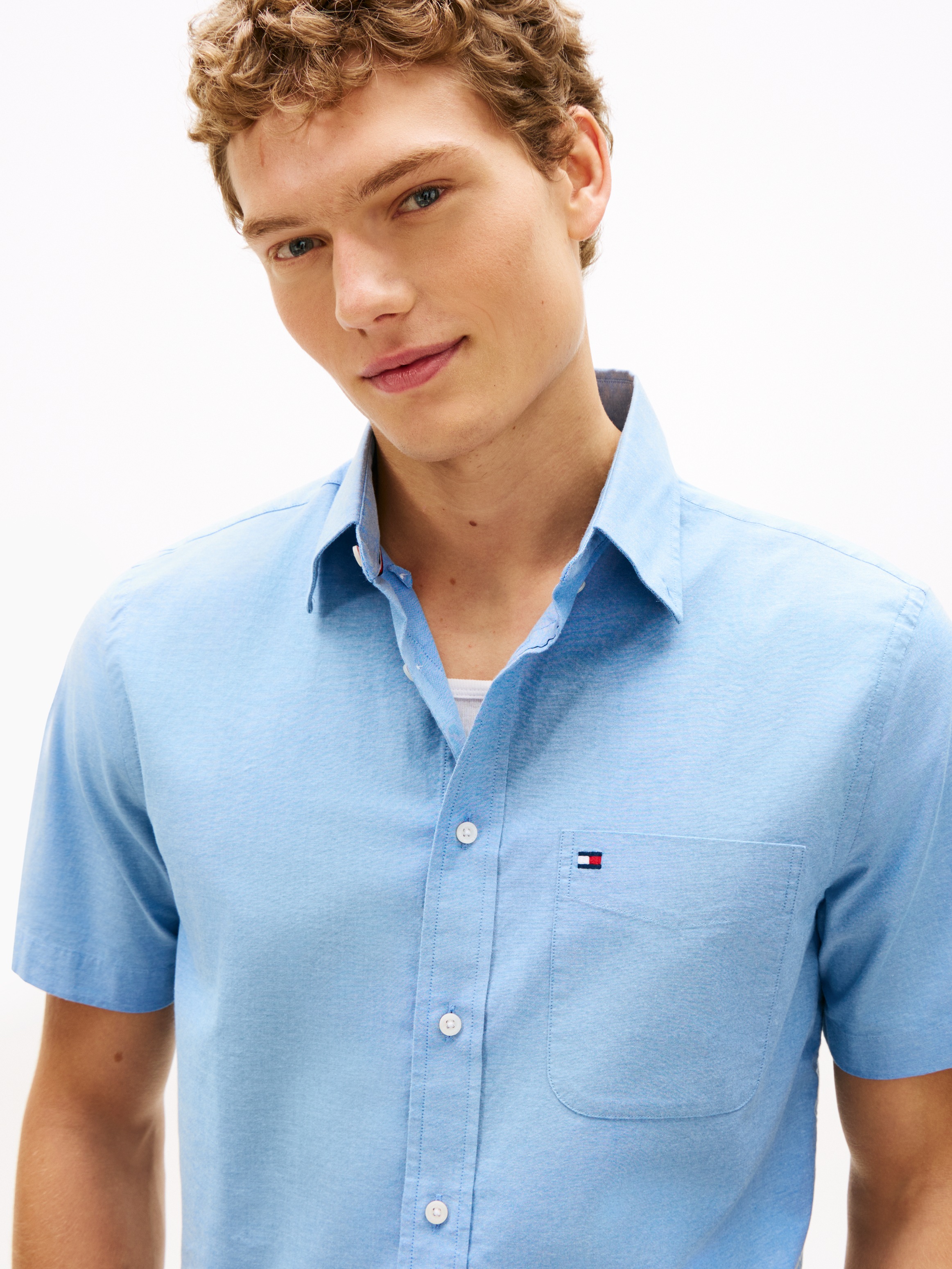 Tommy Hilfiger Kurzarmhemd »LIGHT OXFORD SOLID« regular fit, Button-down-Kragen