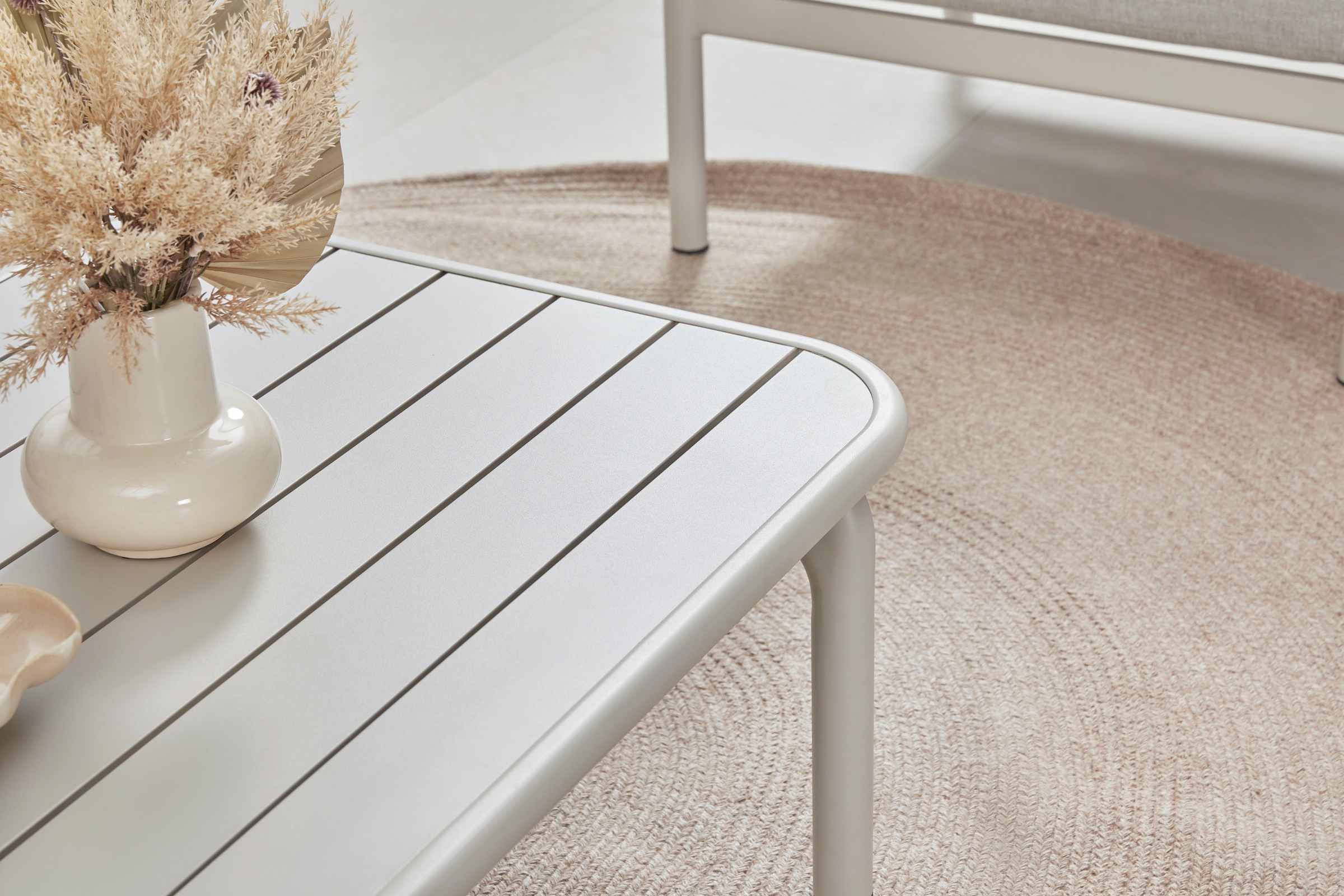 homsy by Ana Johnson Gartenlounge-Set »Hilo« Set, 3er Sofa,2x Sessel, 7x Sitz-und Rückenkissen,2x Zierkissen,1xTisch, 14 tlg. inkl. 2 Sessel, 1 Sofa, 1 Tisch, Sitz- und Rückenkissen, 2 Dekokissen