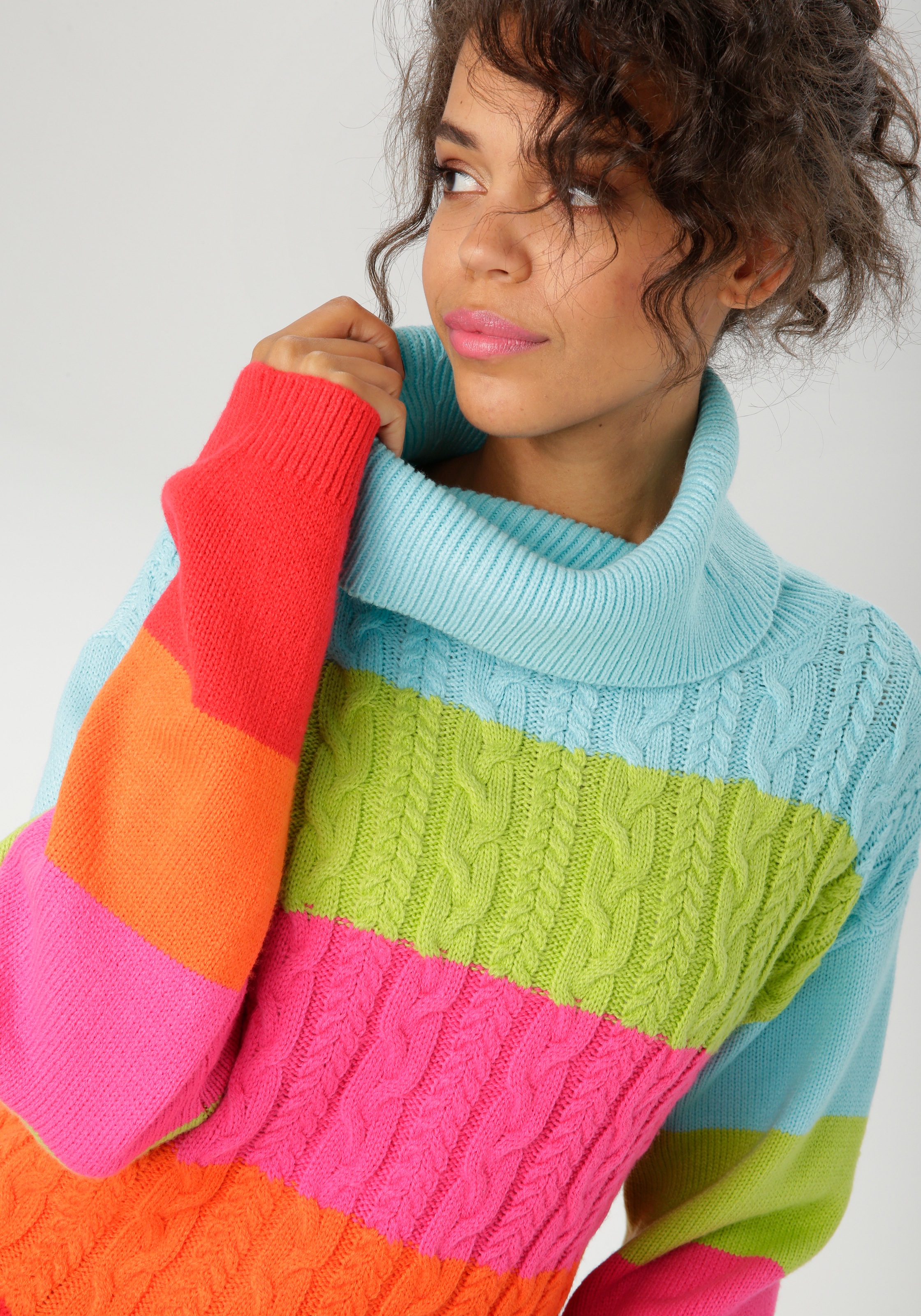Aniston CASUAL Strickpullover, in farbenfroher oder gedeckteren Farbkombination - NEUE KOLLEKTION