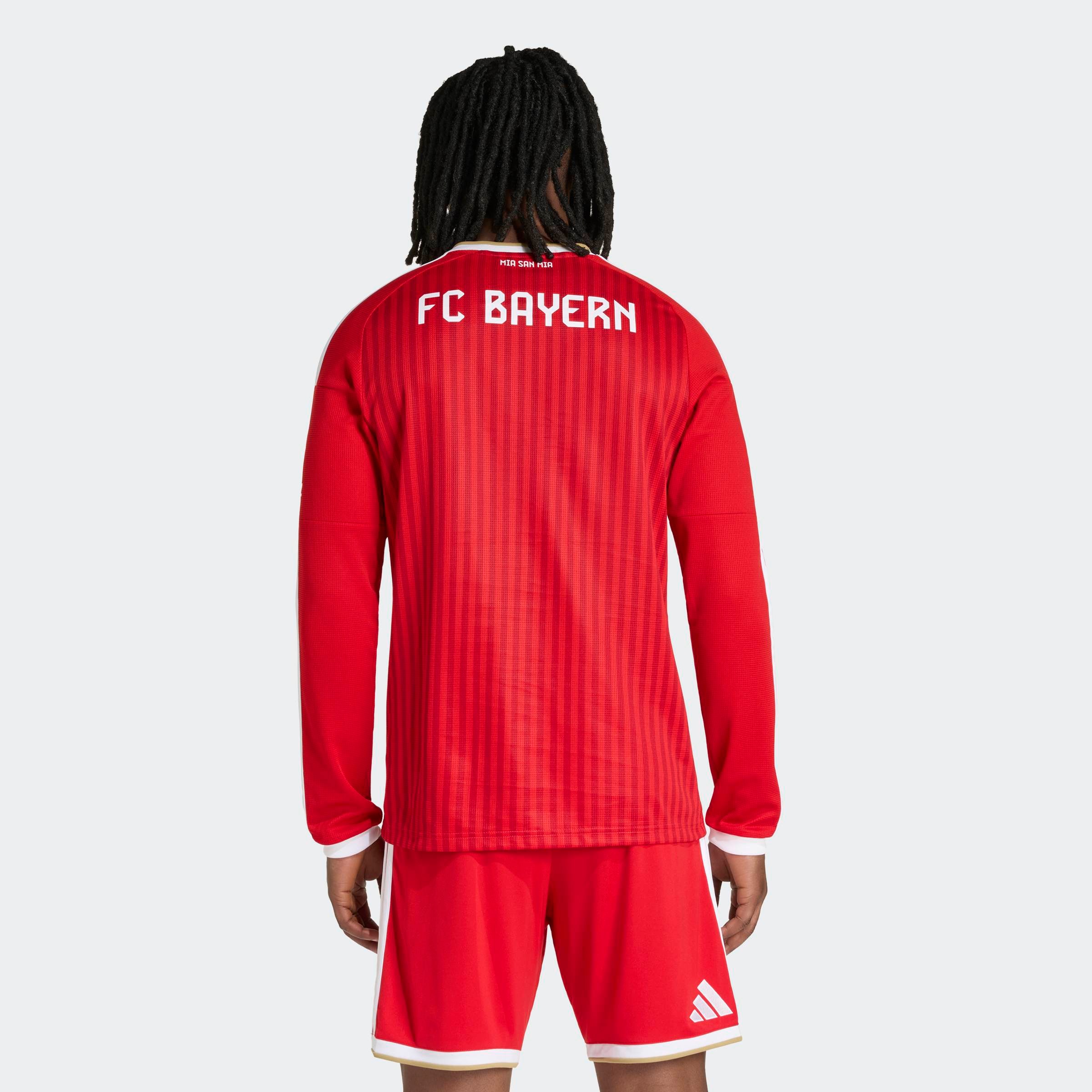 adidas Performance Fußballtrikot »FCB H JSY L« mit Rundhalsausschnitt, schmal geschnittene Passform