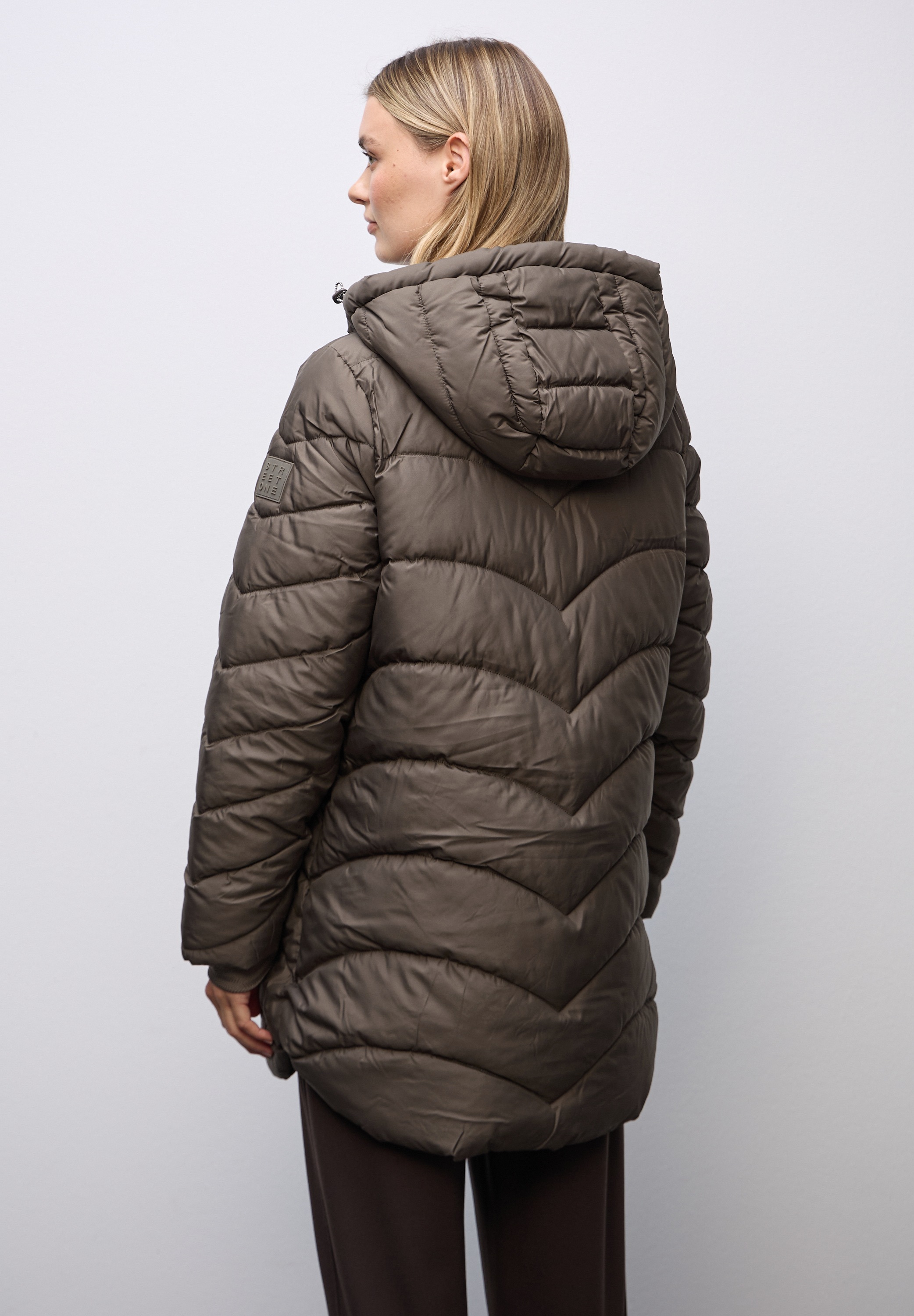 STREET ONE Steppjacke mit Kapuze mit Kapuze mit Tunnelzugband günstig online kaufen