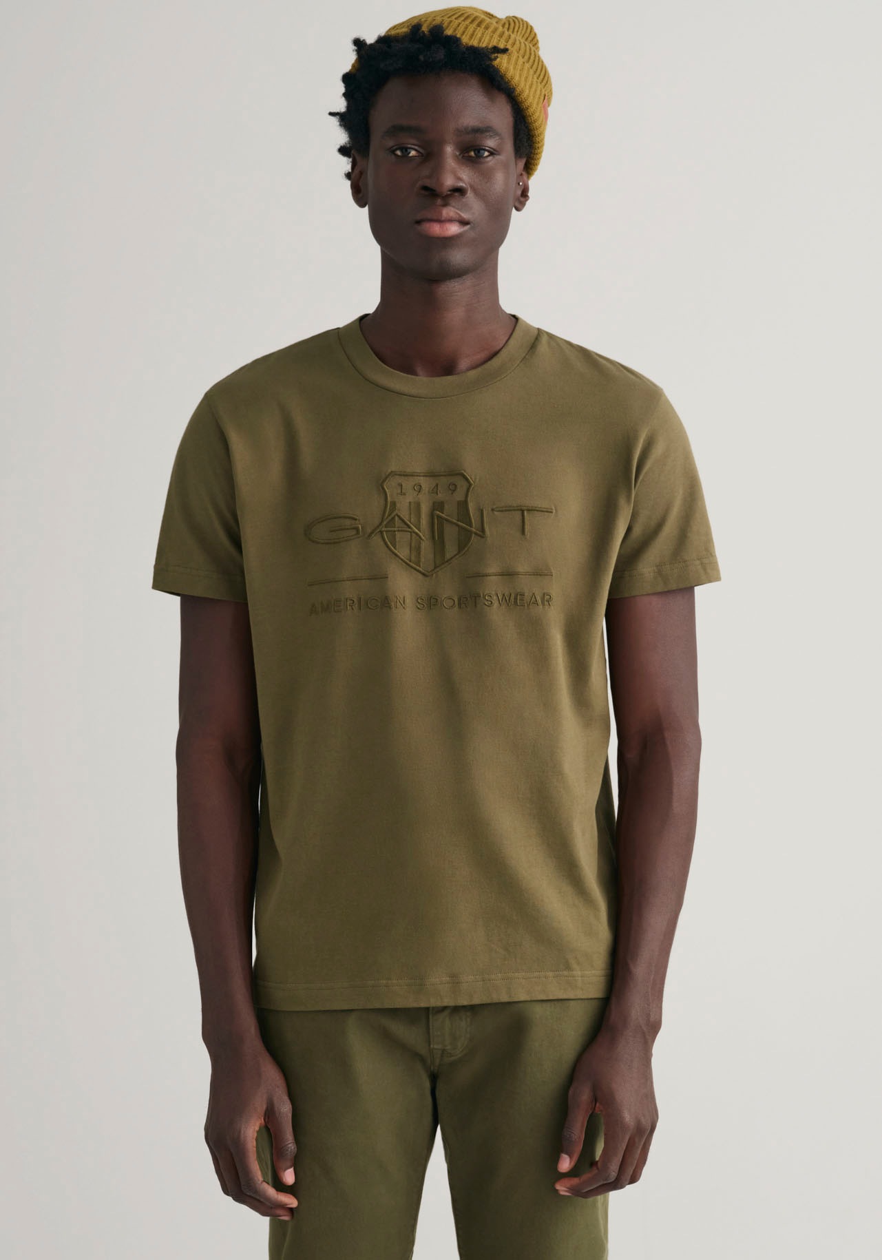 Gant T-Shirt »D.1 GANT PRIDE der mit Brust bestellen Logostickerei | auf PIQUE«, ▷ BAUR