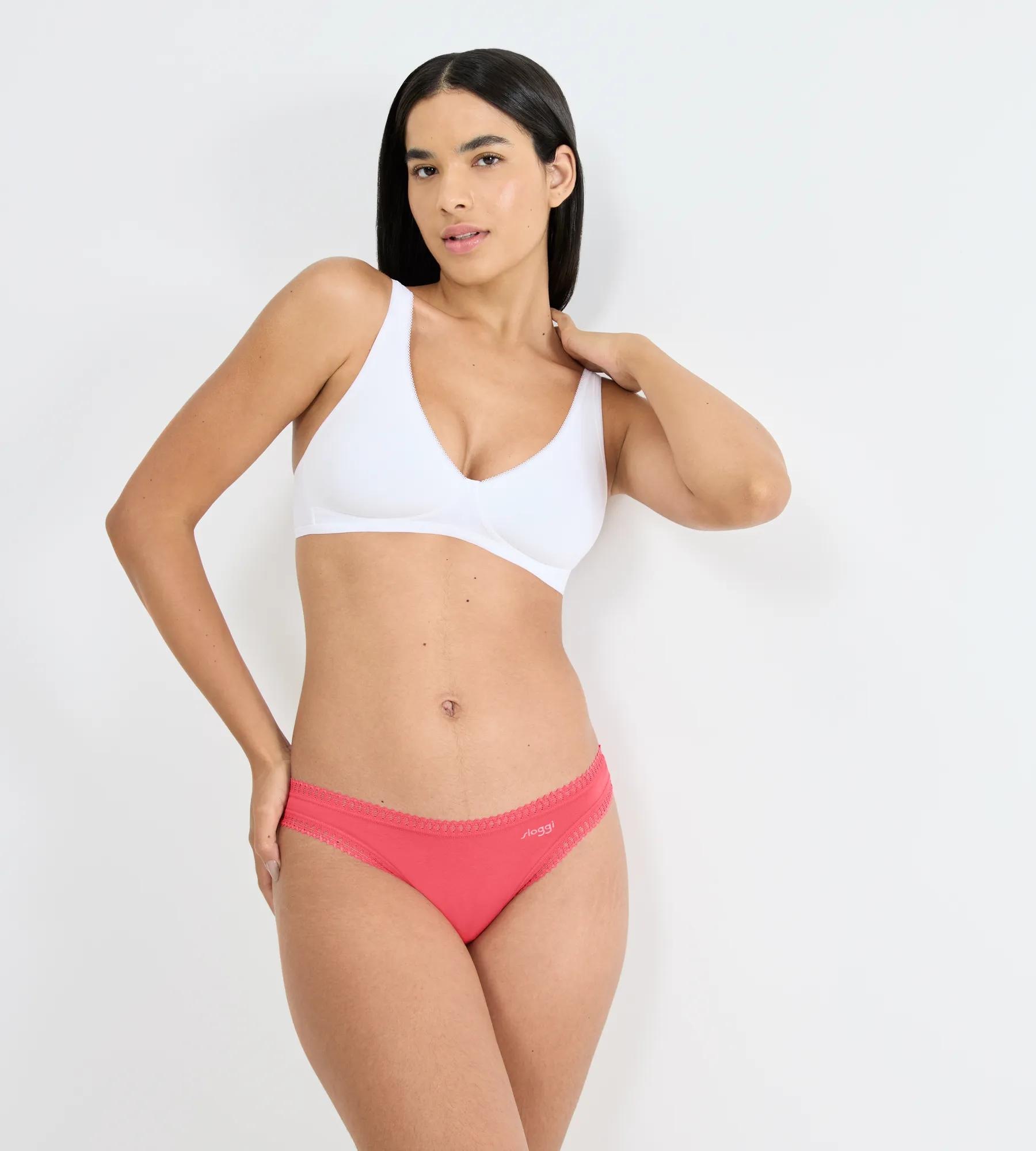 sloggi String »GO Crush« 3er Pack,  dehnbare Spitzendetails, Multipack, Cotton-Mix, bequem