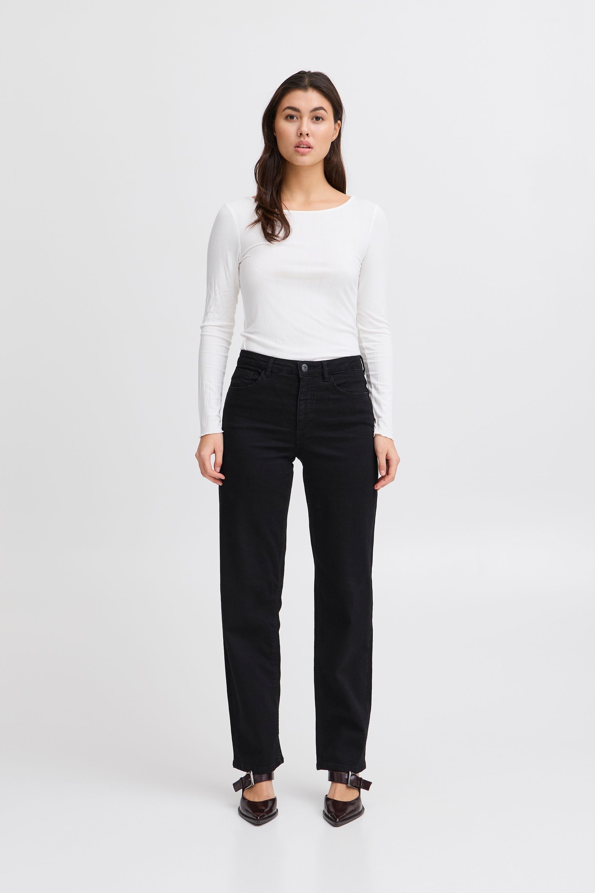 Ichi Bequeme Jeans »Bequeme Jeans IHTWIGGY STRAIGHT«