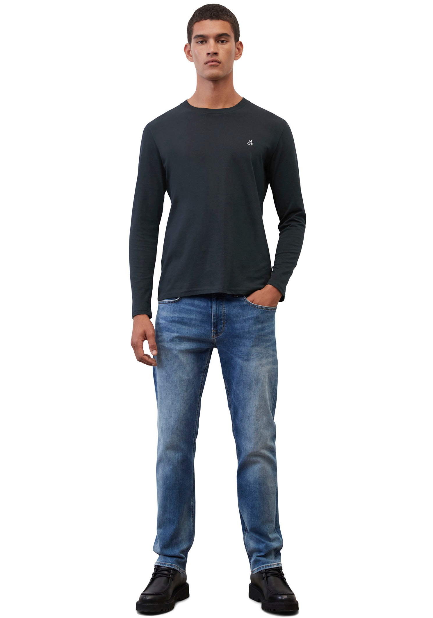 Langarmshirt MARC O'POLO, Herren, Gr. M, blau (schwarz night), Jersey, Obermaterial: 100% Baumwolle, Rundhals, Shirts Langarmshirt, mit dezentem Logo-Print vorne 5