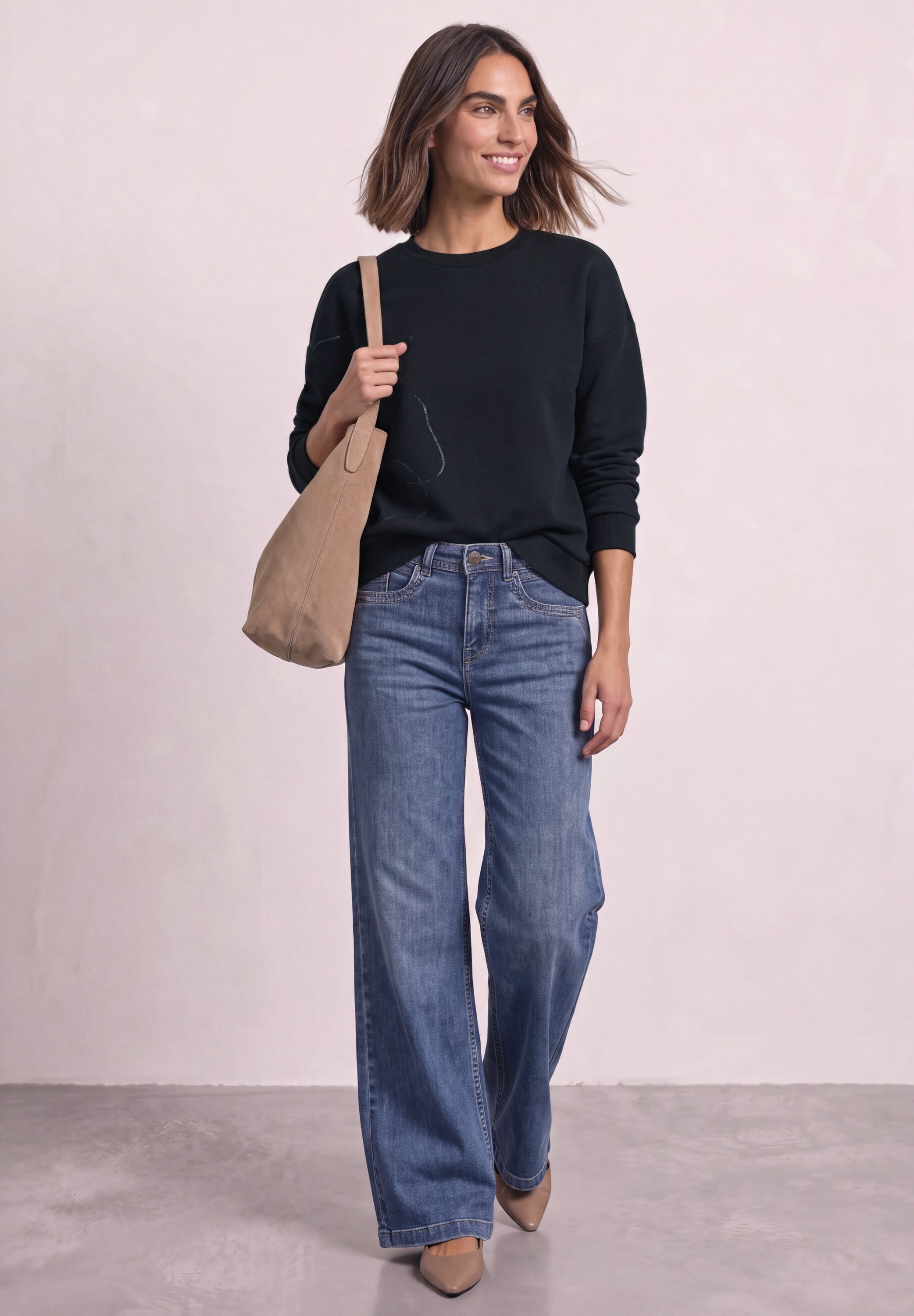 STREET ONE Sweatshirt , mit dekorativem Folien-Print
