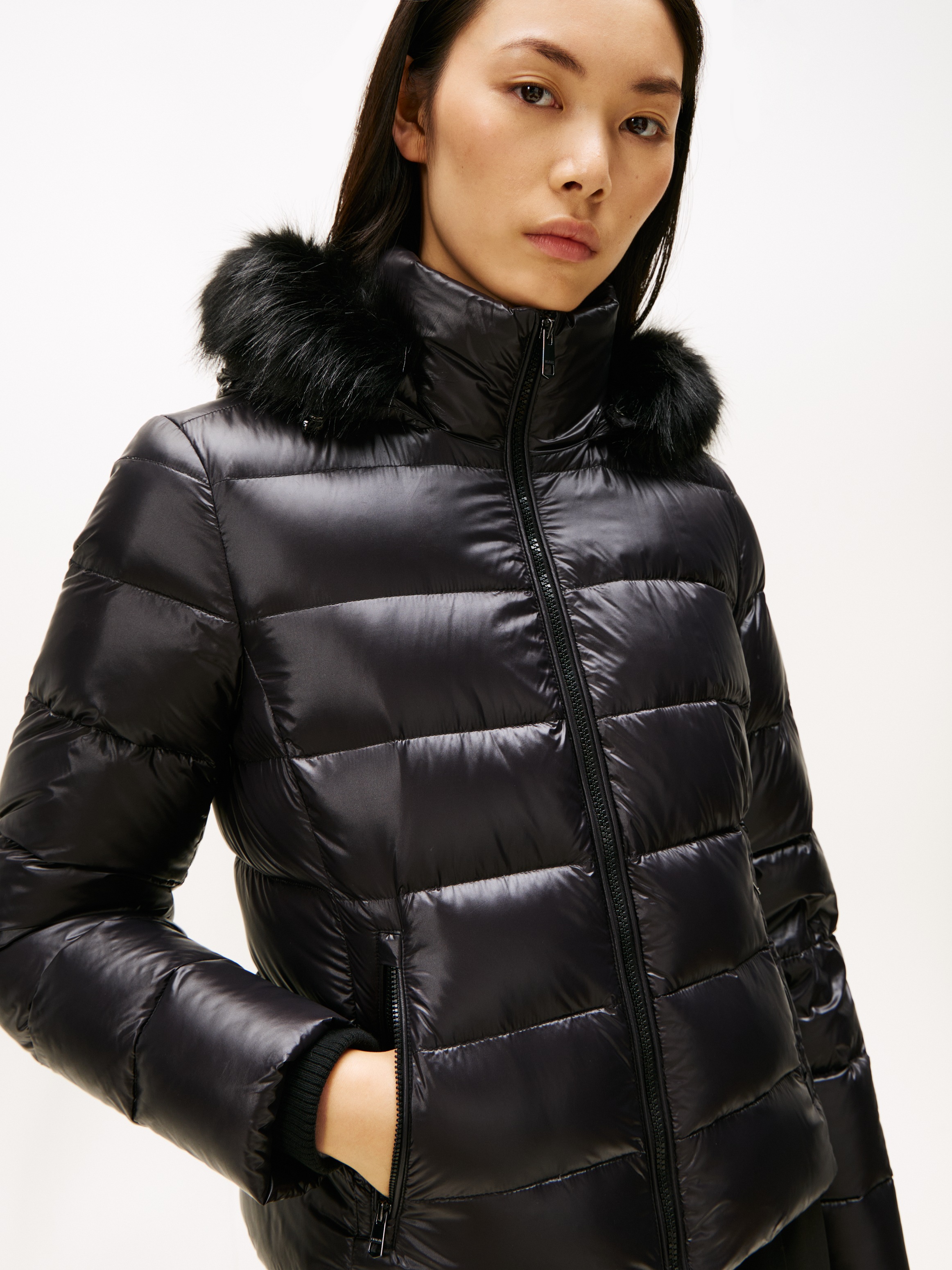 Tommy Hilfiger Steppjacke "GLOSS HW DOWN SLIM JACKET W FUR" in leicht glänz günstig online kaufen