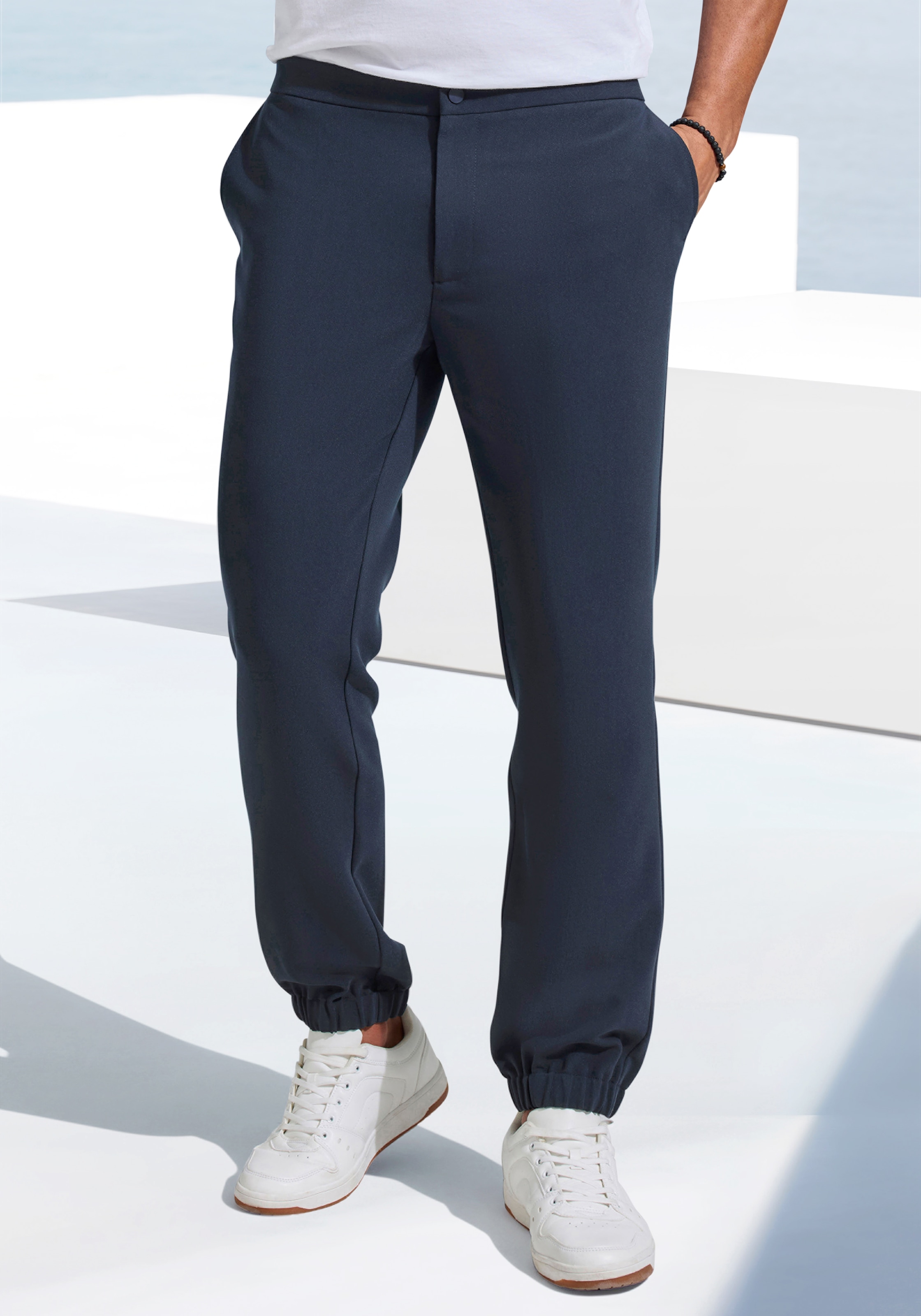 John Devin Stoffhose "mit elastischen Bündchen", aus leicht dehnbarer Webqu günstig online kaufen