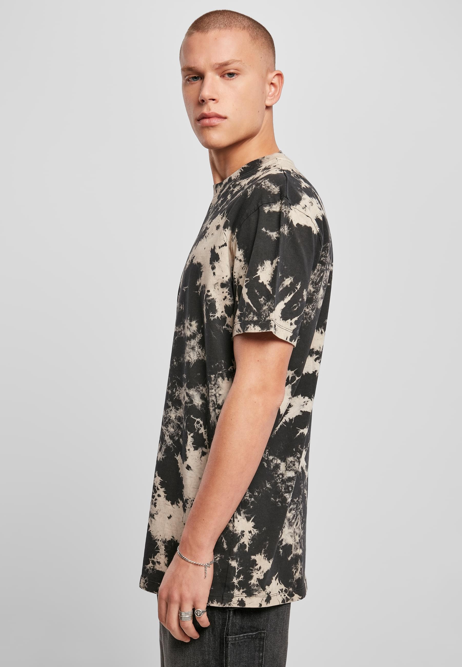 URBAN CLASSICS T-Shirt »Urban Classics Herren Oversized Bleached Tee«, (1 tlg.)
