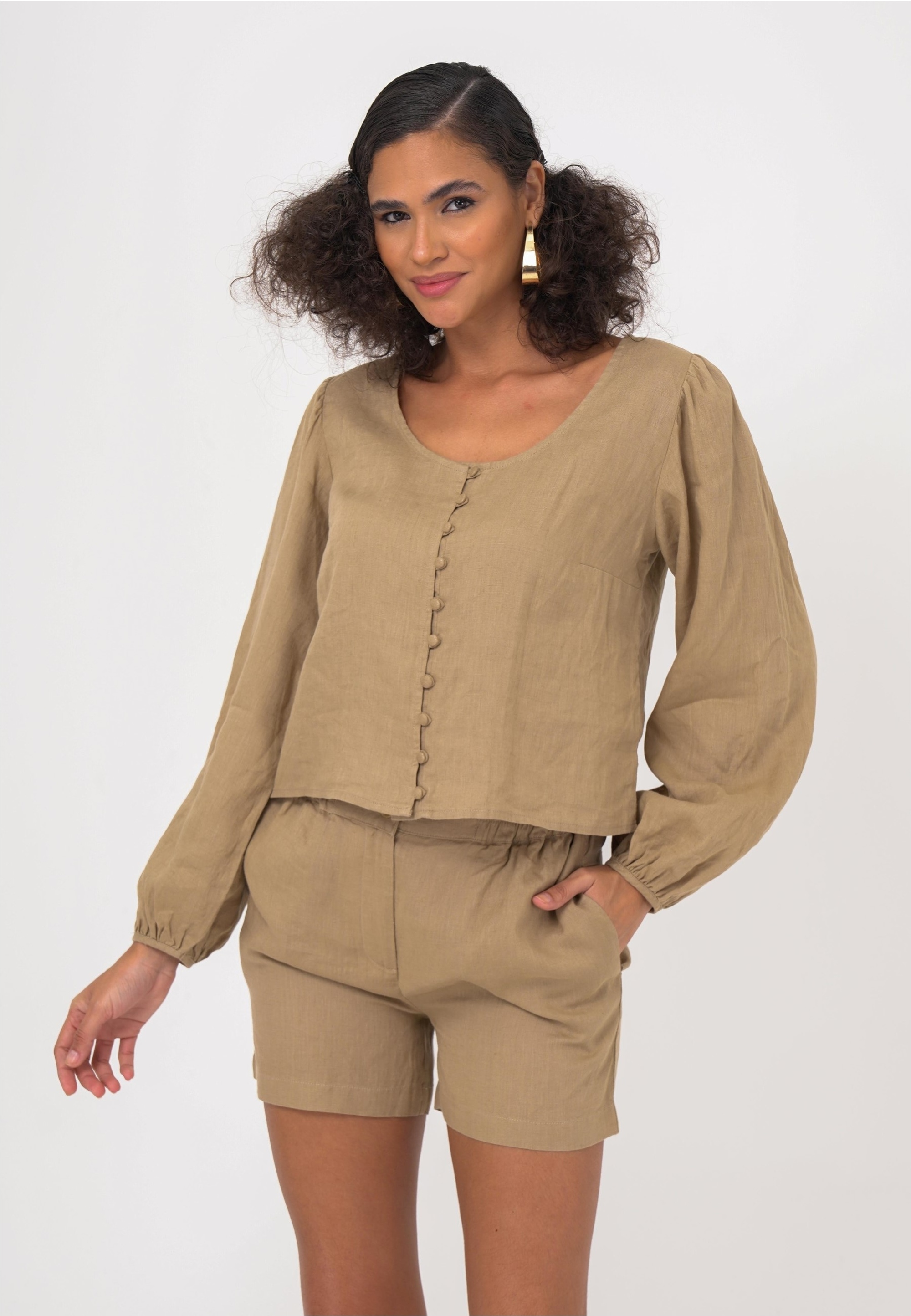 freshlions Klassische Bluse »Amara«, im klassischen Design