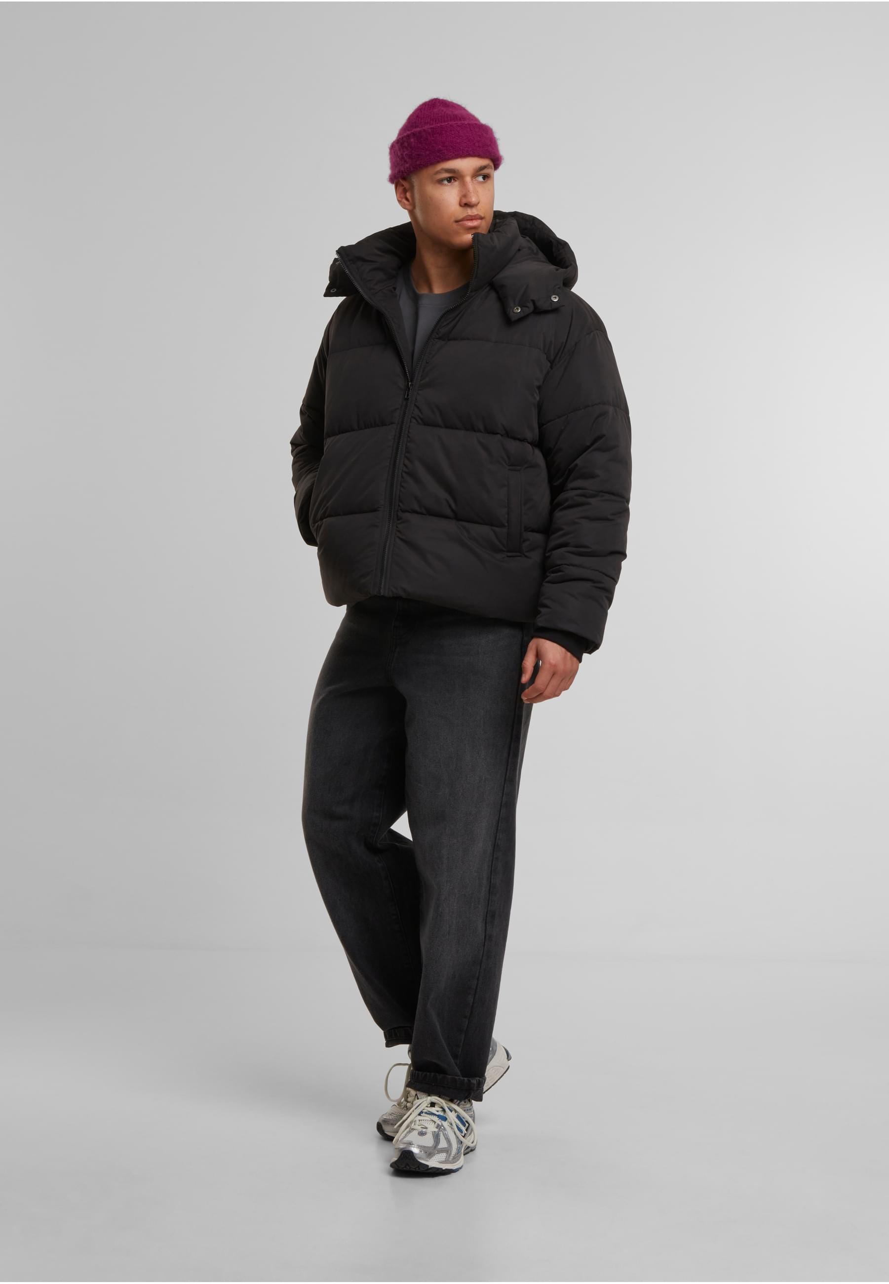 URBAN CLASSICS Winterjacke »Urban Classics Puffer Jacket With Flap Hood«, (1 St.), mit Kapuze